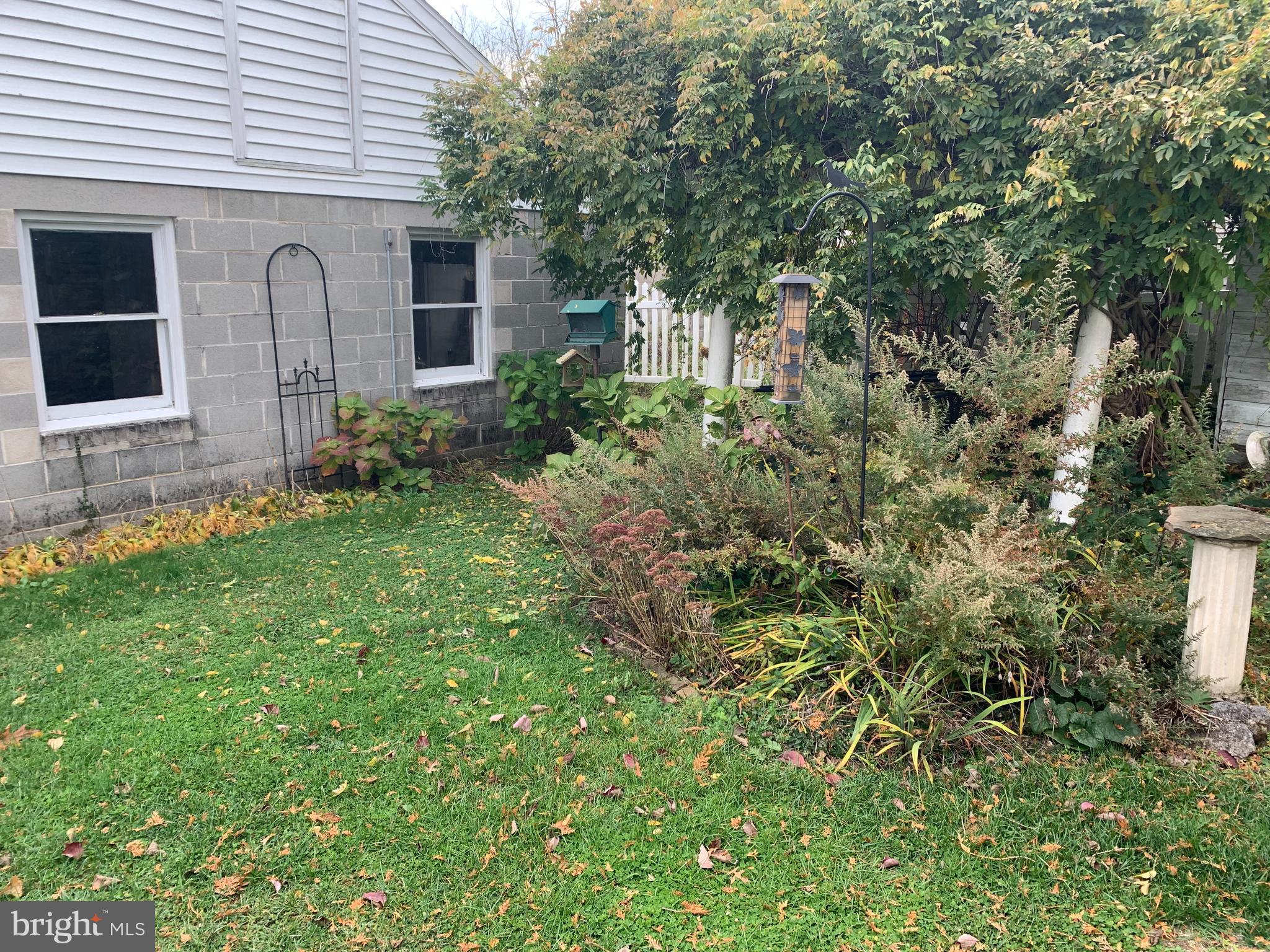 NEWVILLE BOROUGH - Residential