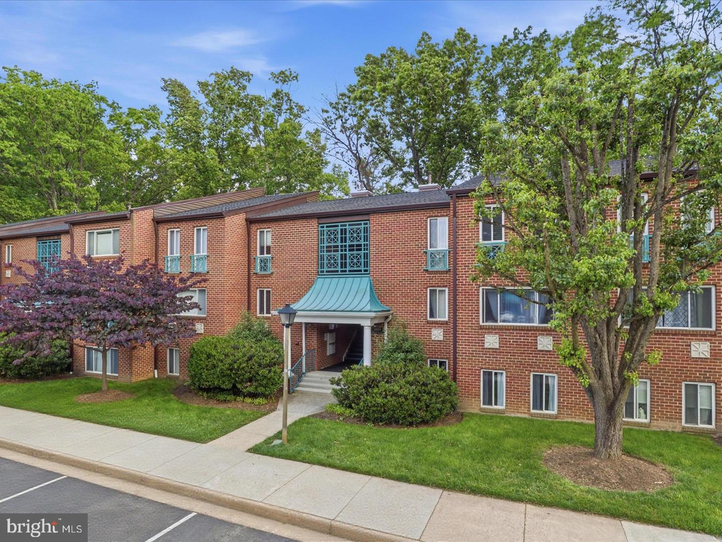 11809 BRETON COURT 2B