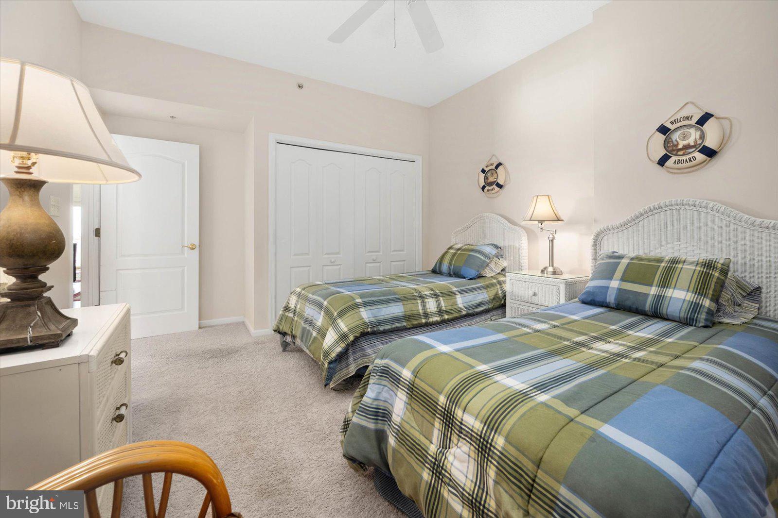 HARBOUR LIGHT CONDOS - Residential