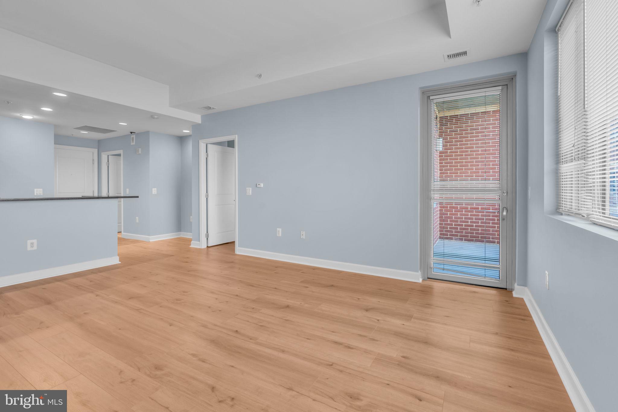 MOSAIC AT MERRIFIELD - Residential