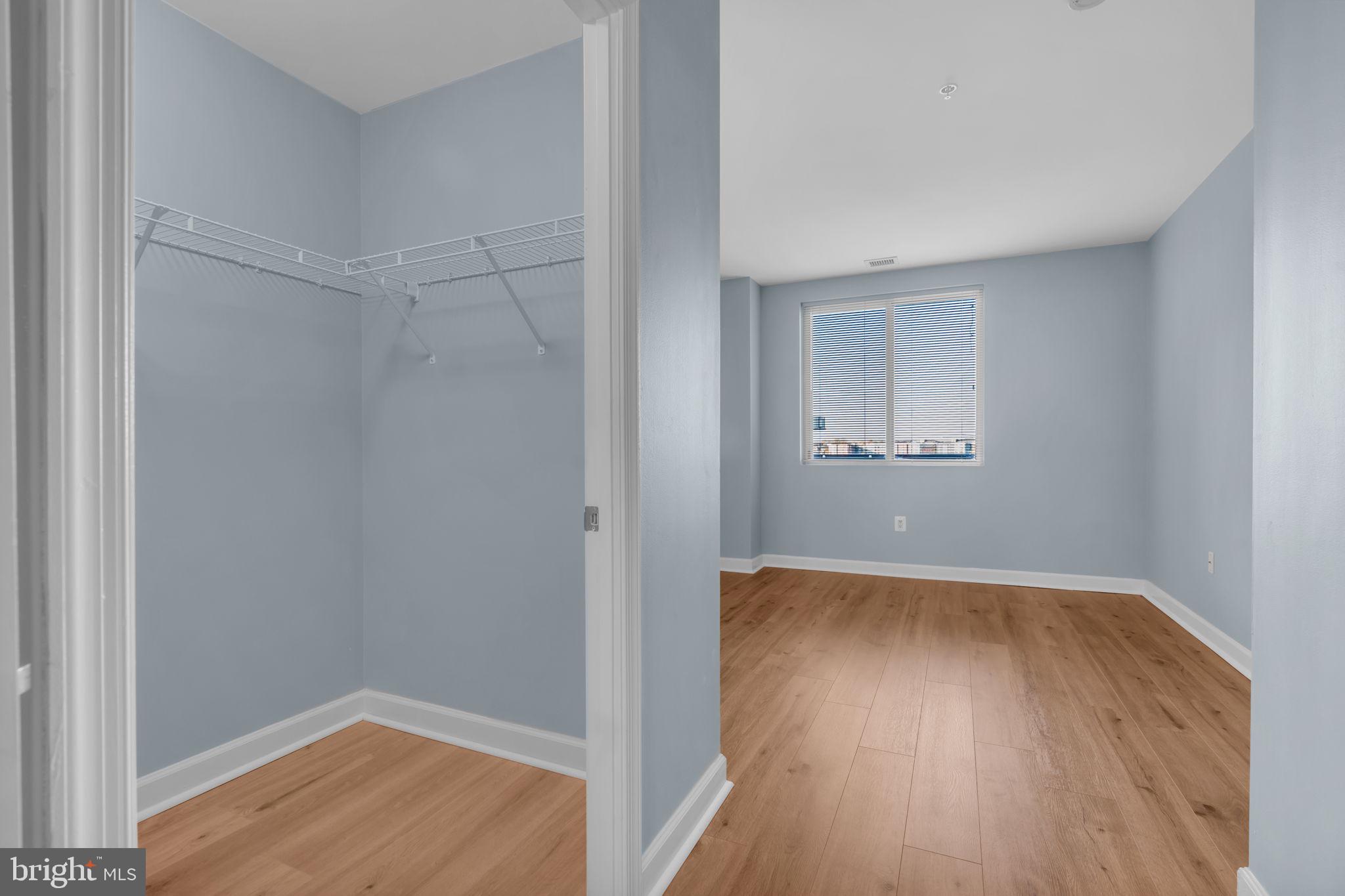 MOSAIC AT MERRIFIELD - Residential