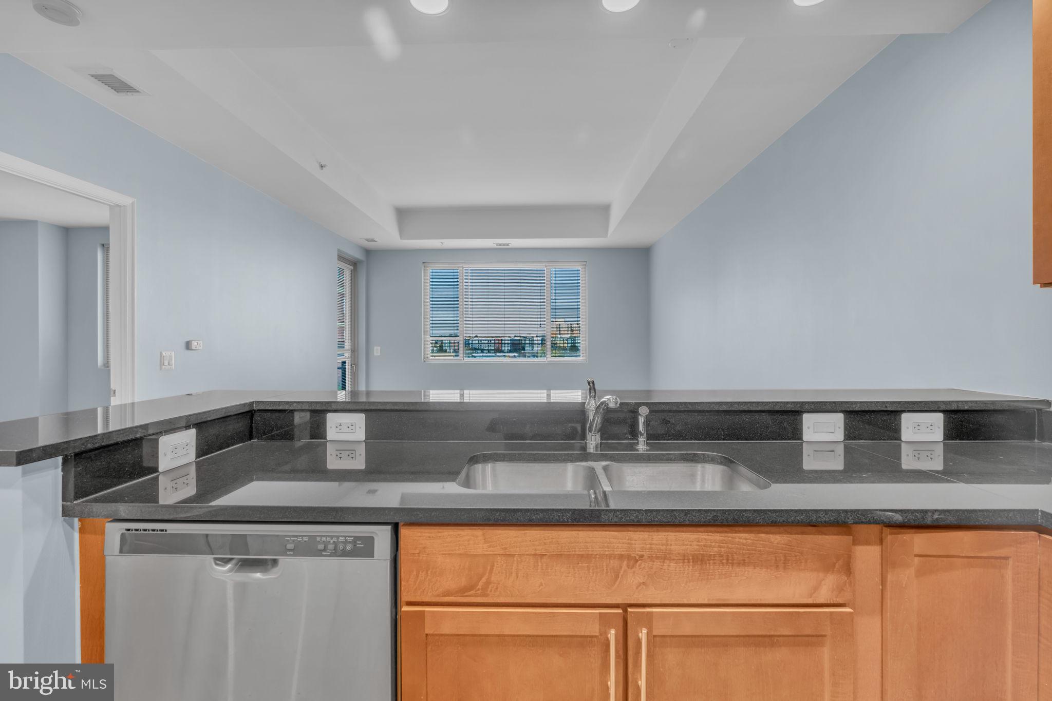 MOSAIC AT MERRIFIELD - Residential