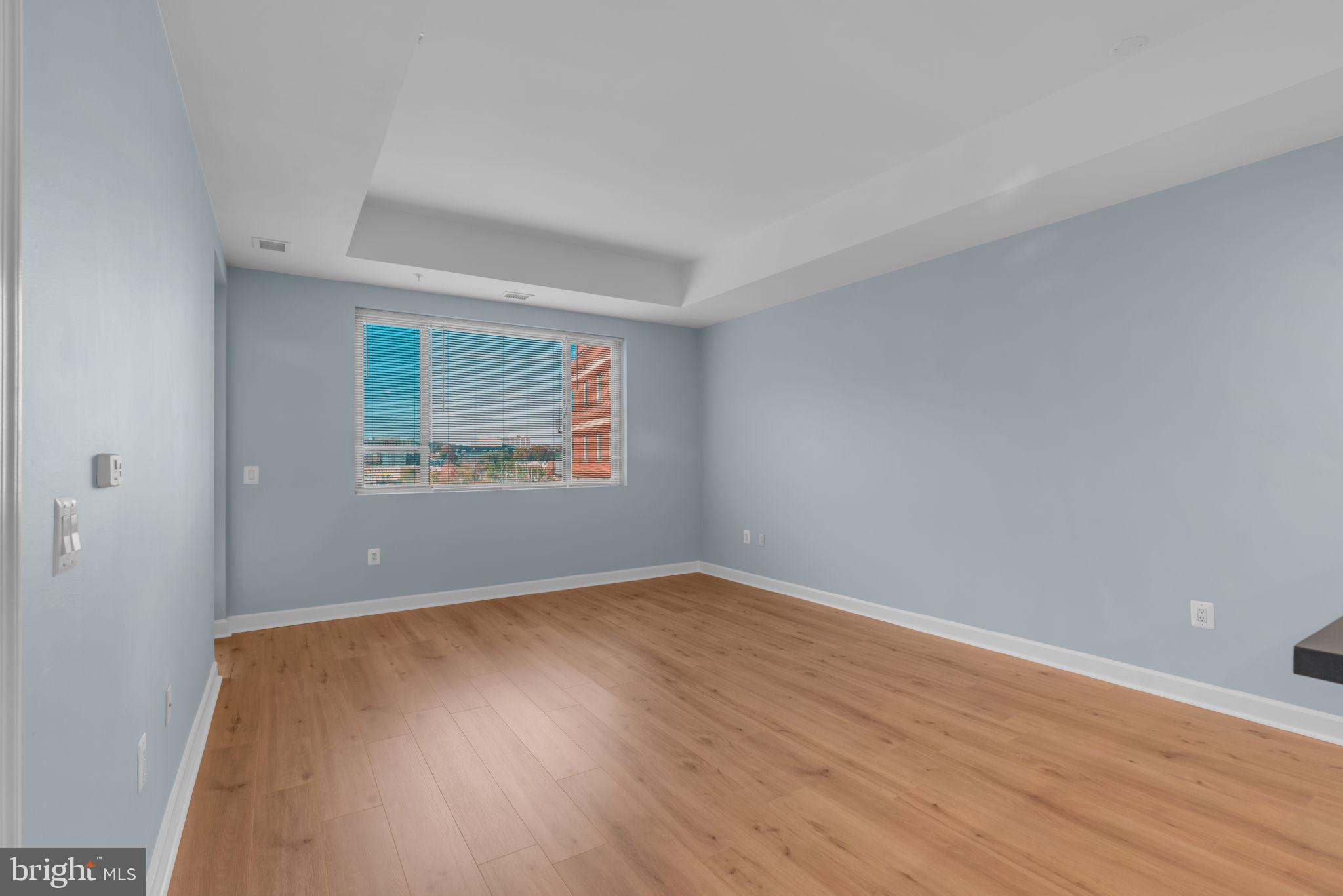 MOSAIC AT MERRIFIELD - Residential