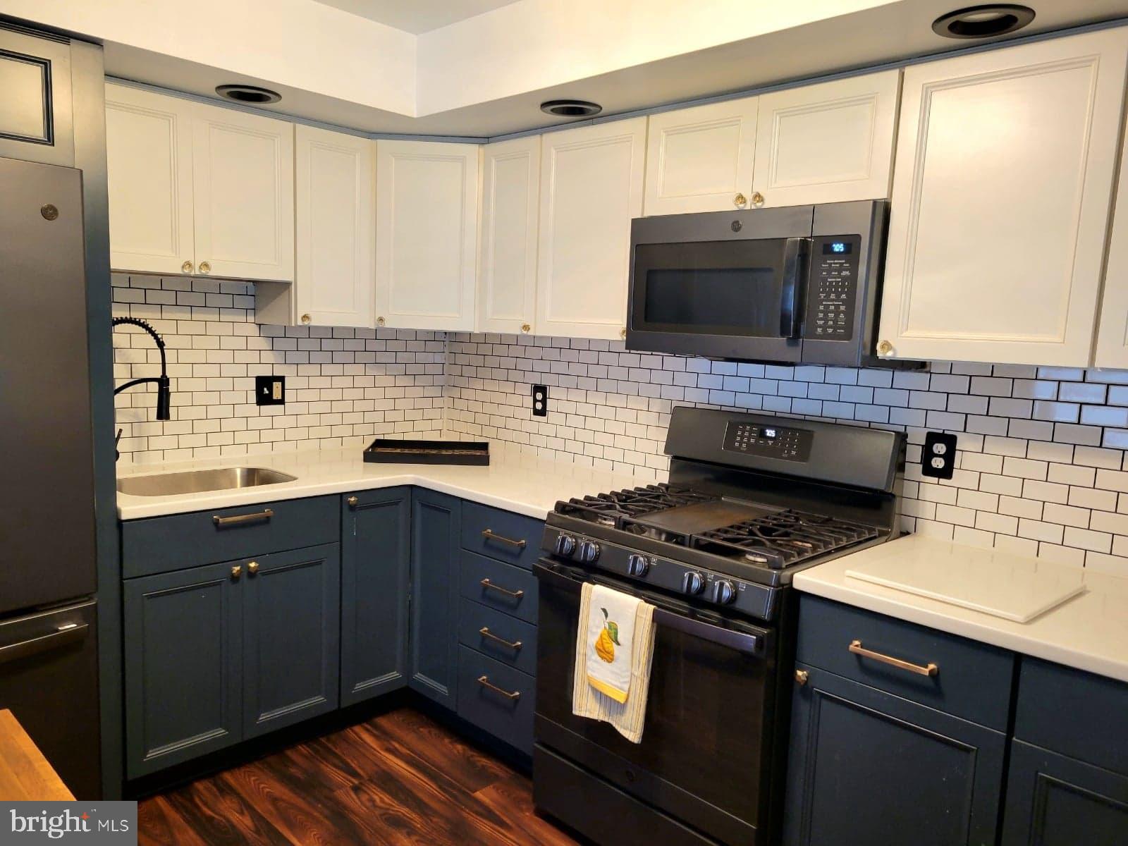 GRAY HAVEN - Residential