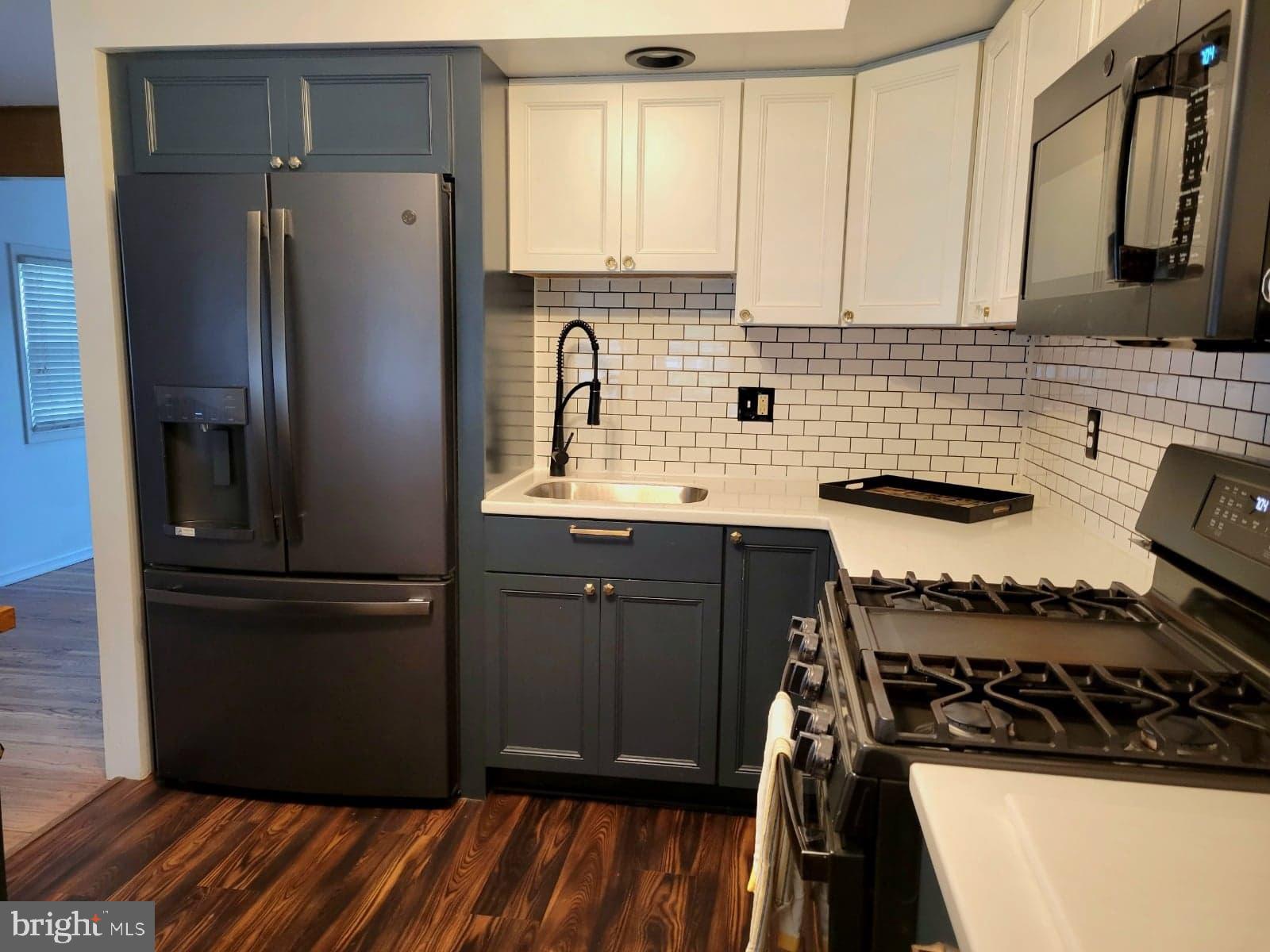 GRAY HAVEN - Residential