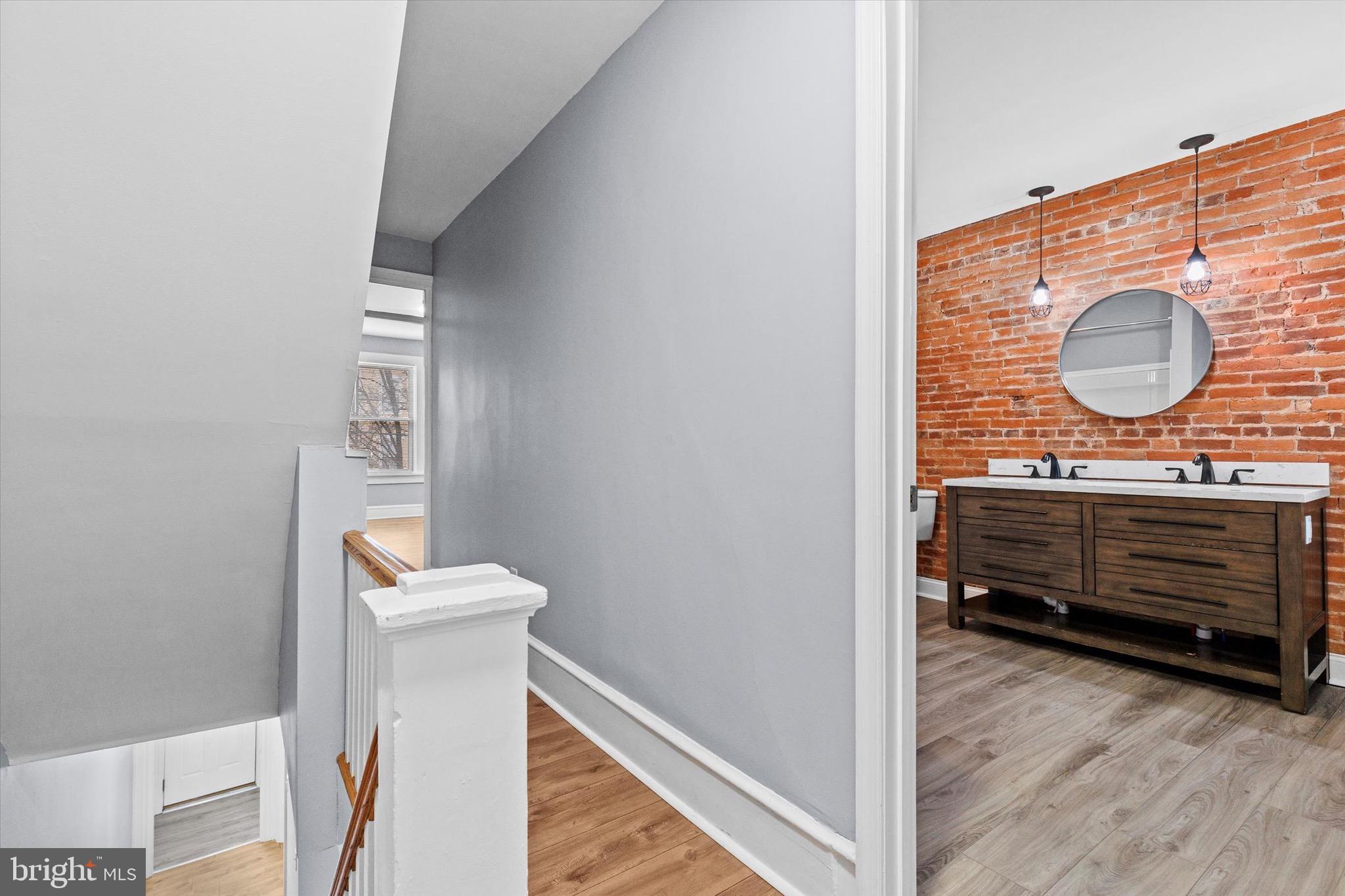 FOX RIDGE - Residential