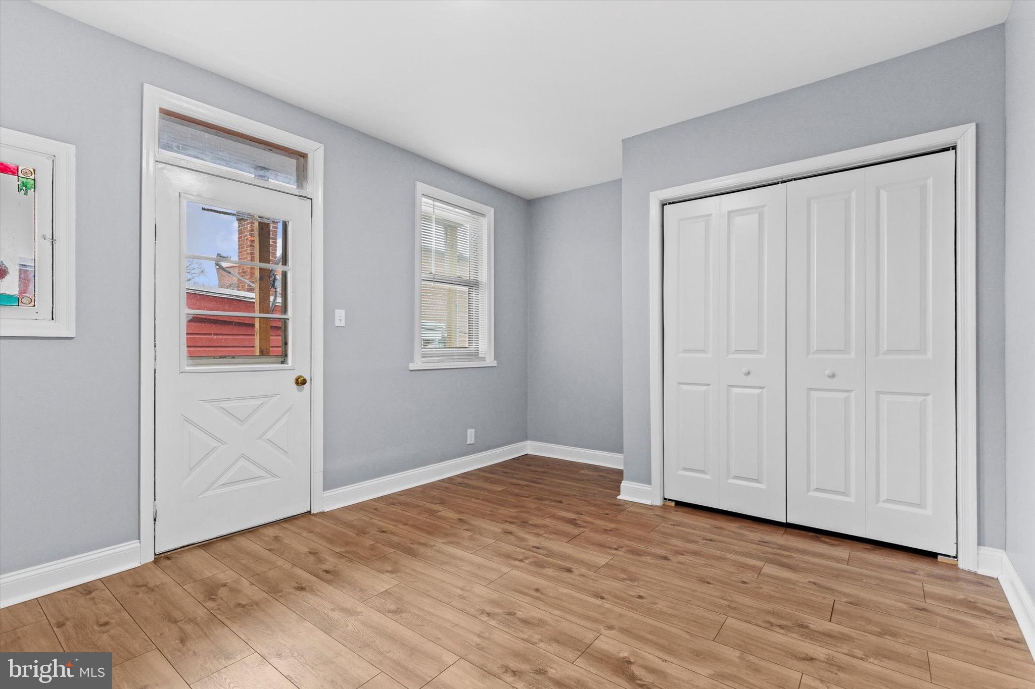 FOX RIDGE - Residential