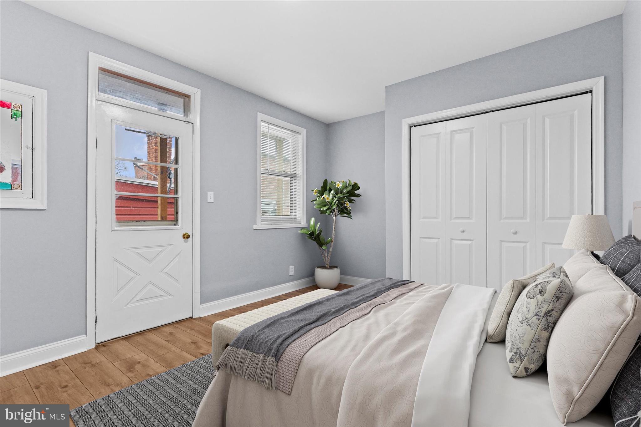 FOX RIDGE - Residential