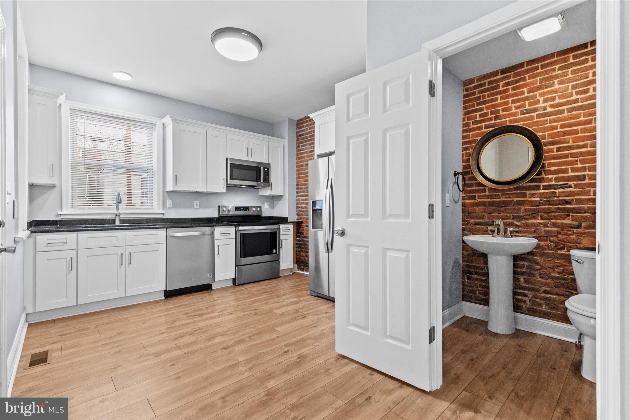 FOX RIDGE - Residential