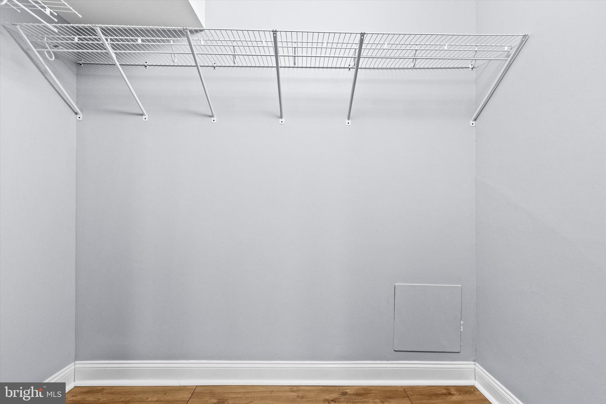 FOX RIDGE - Residential