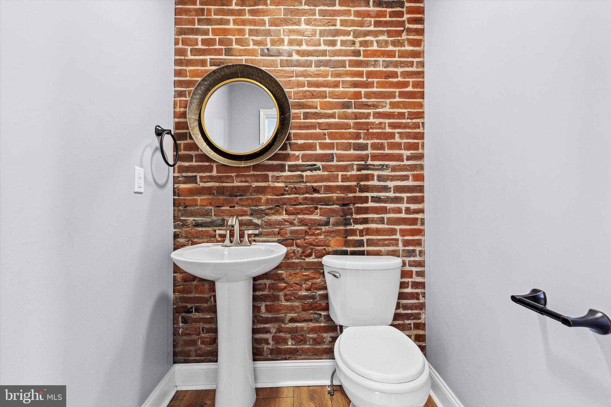 FOX RIDGE - Residential