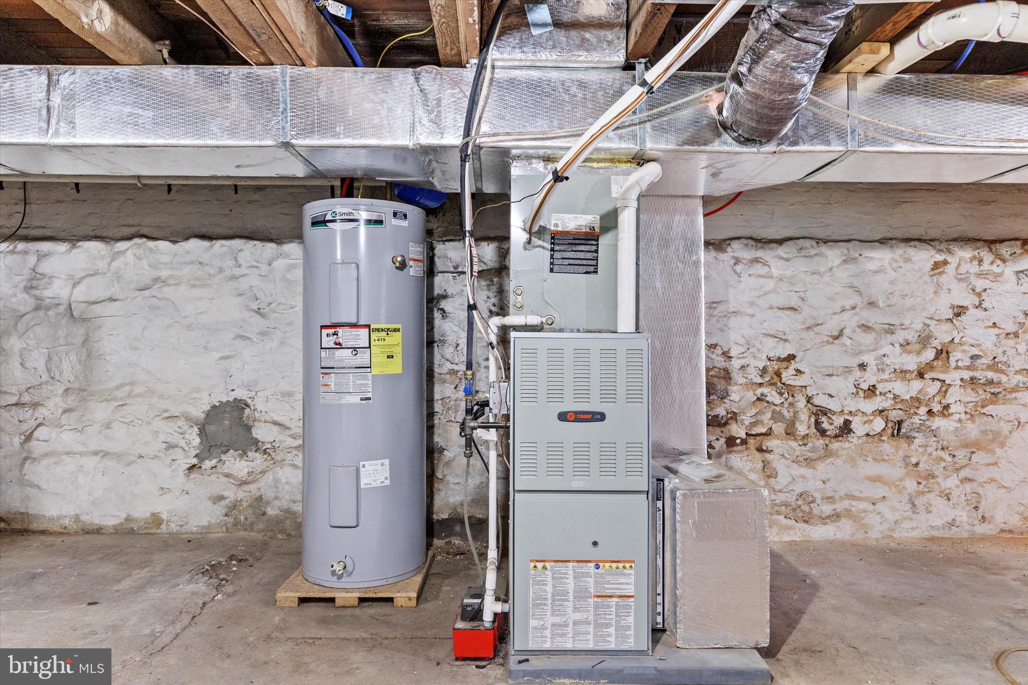 FOX RIDGE - Residential