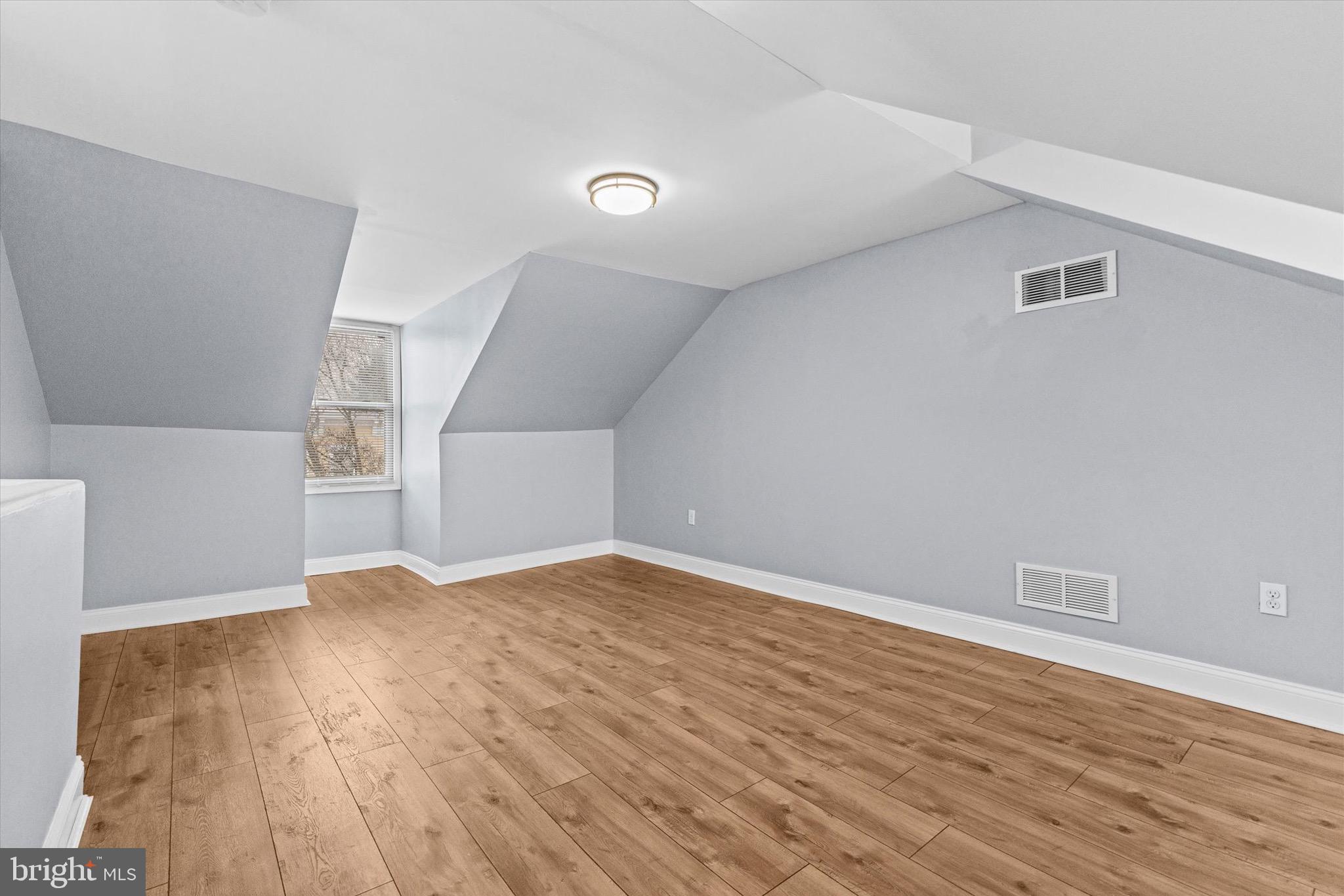 FOX RIDGE - Residential