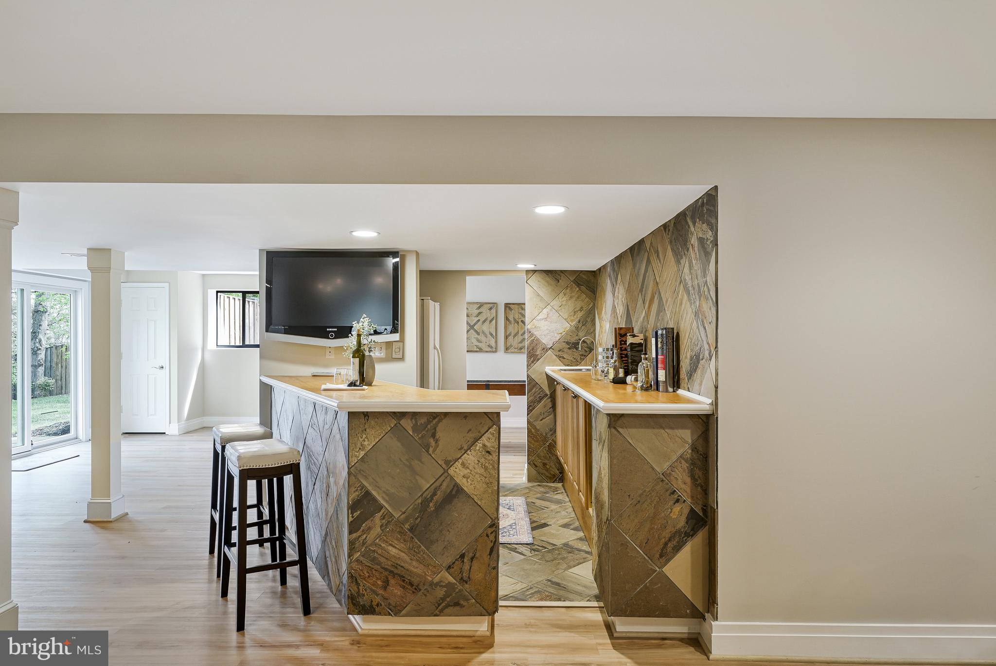 CEDAR RUN - Residential