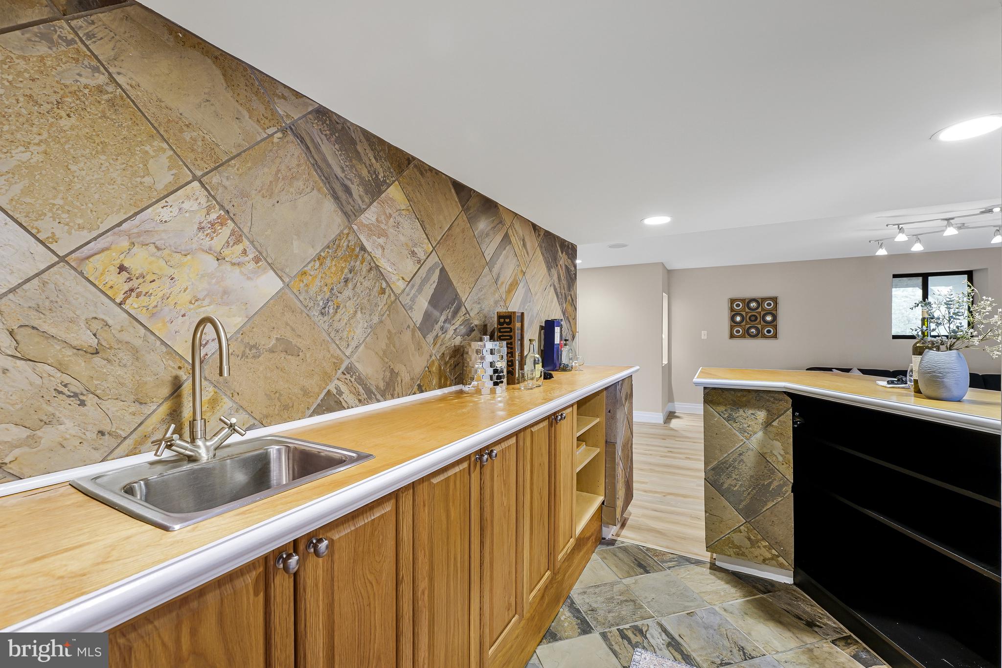 CEDAR RUN - Residential