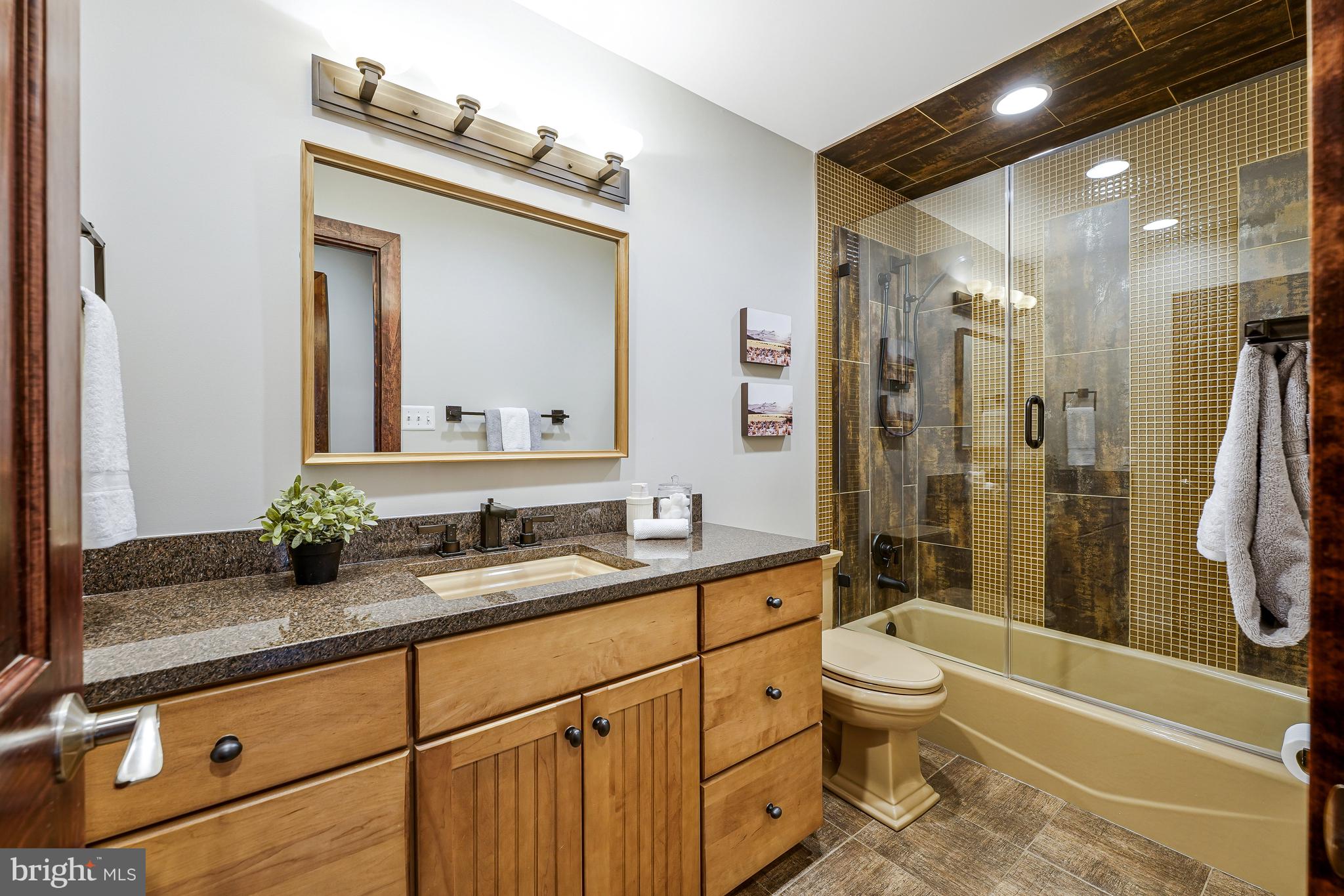 CEDAR RUN - Residential