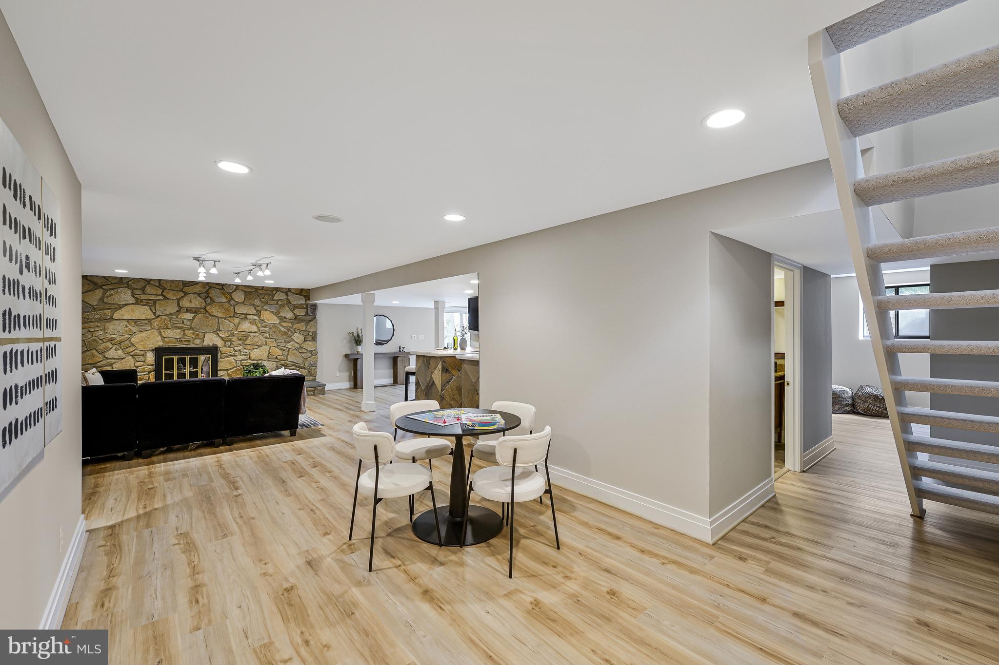 CEDAR RUN - Residential