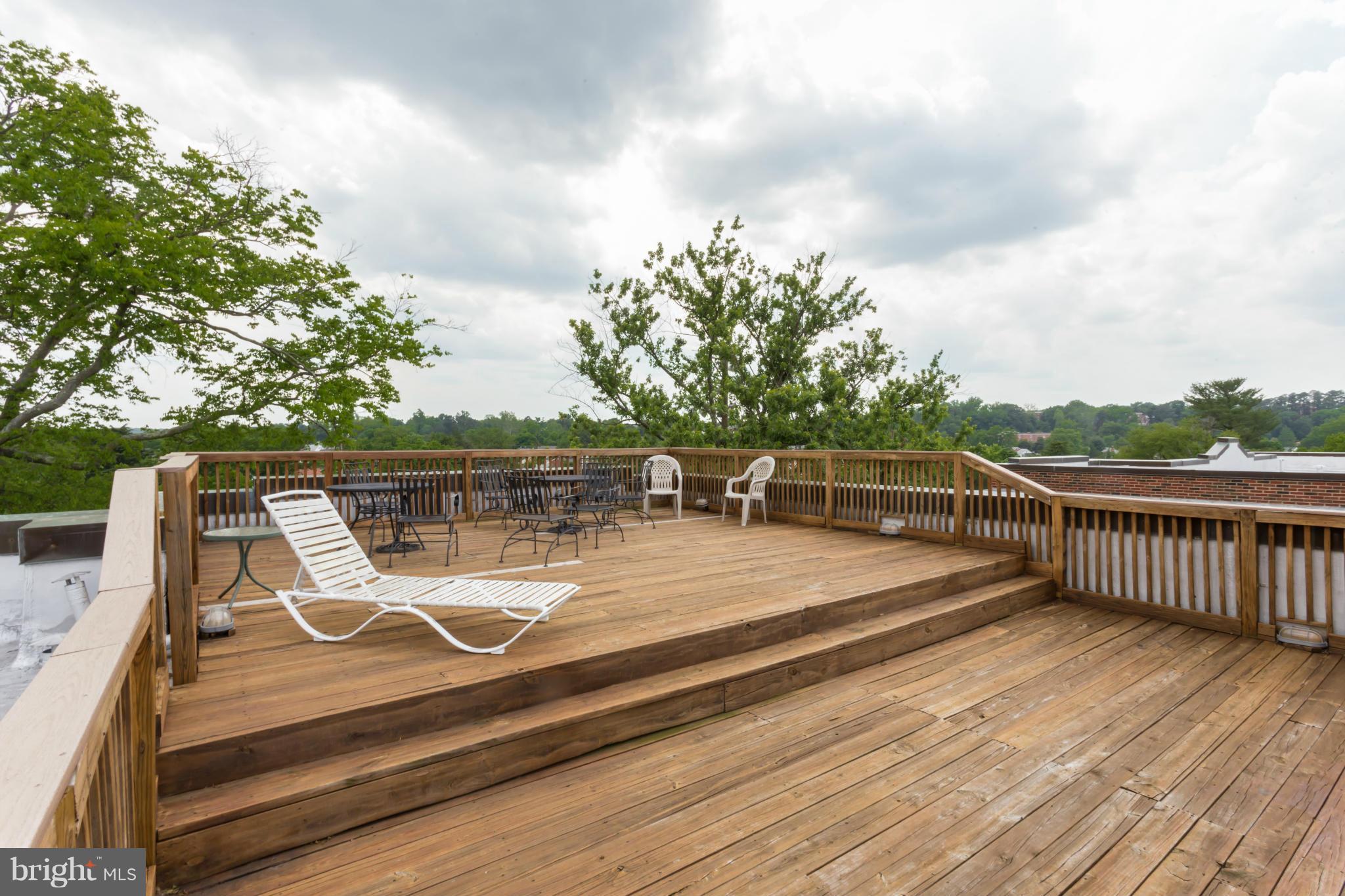 MAURY COMMONS - Residential