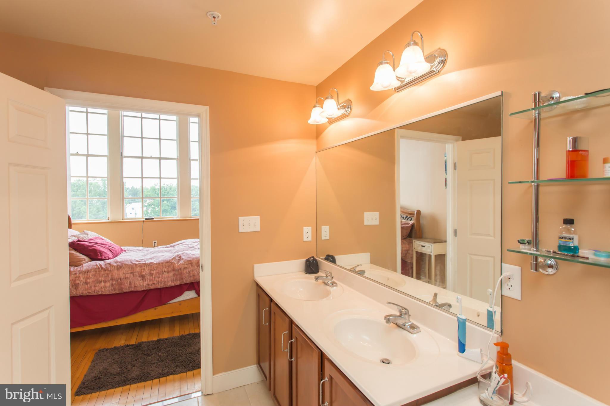 MAURY COMMONS - Residential