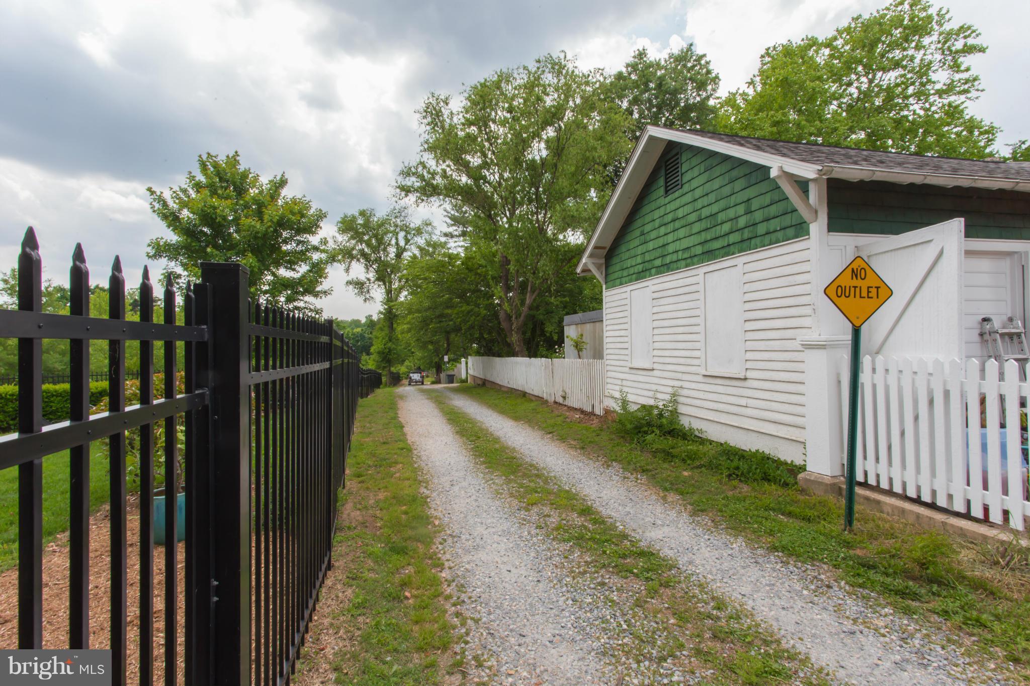 MAURY COMMONS - Residential