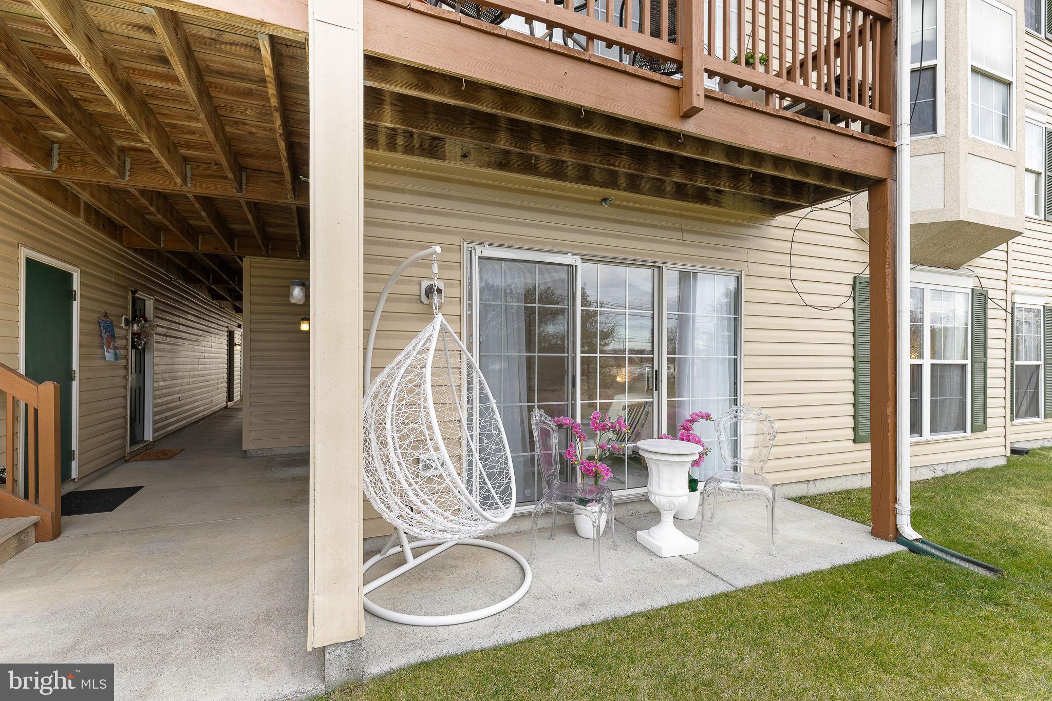 PARKVIEW CONDOMINIUMS - Residential