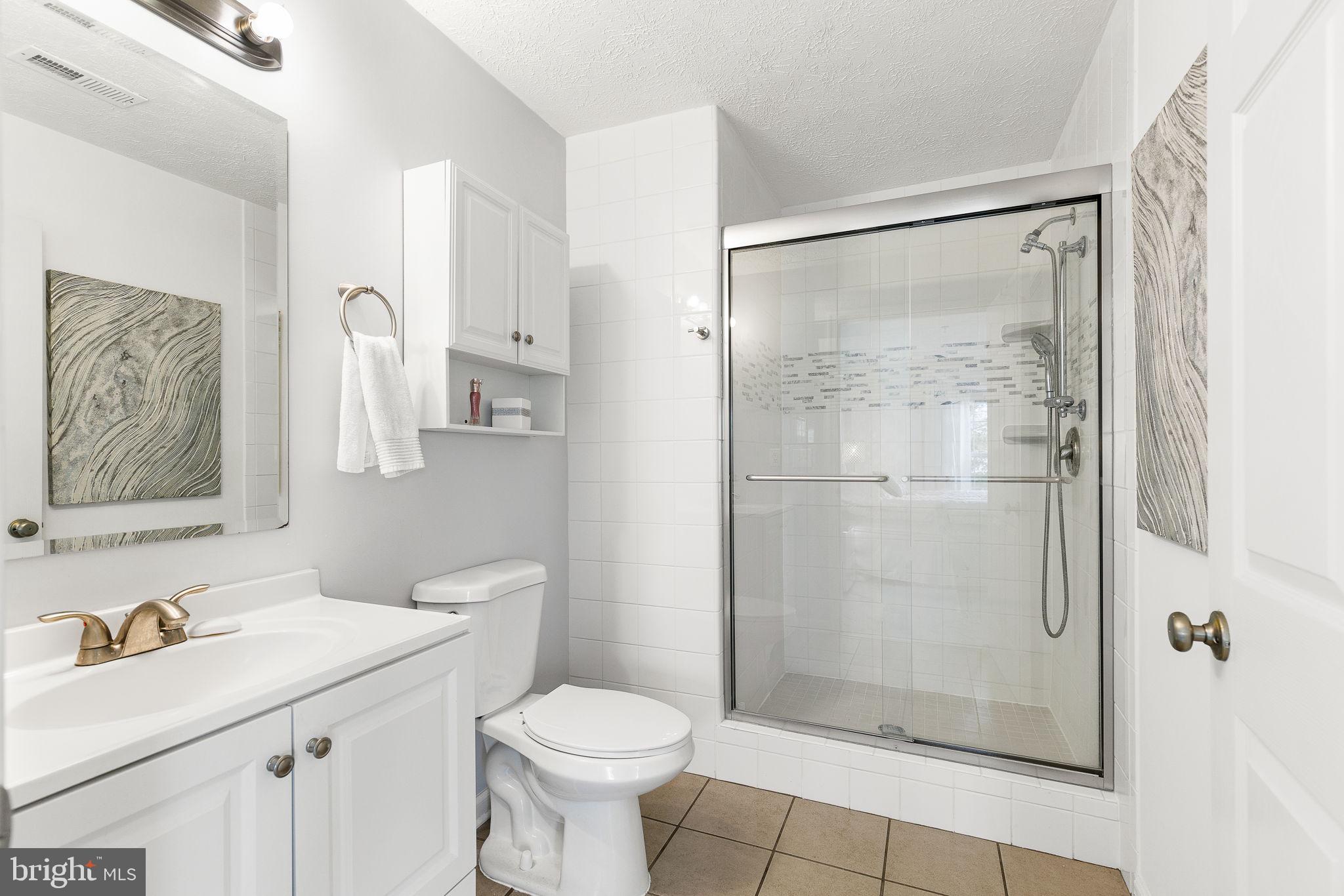 PARKVIEW CONDOMINIUMS - Residential