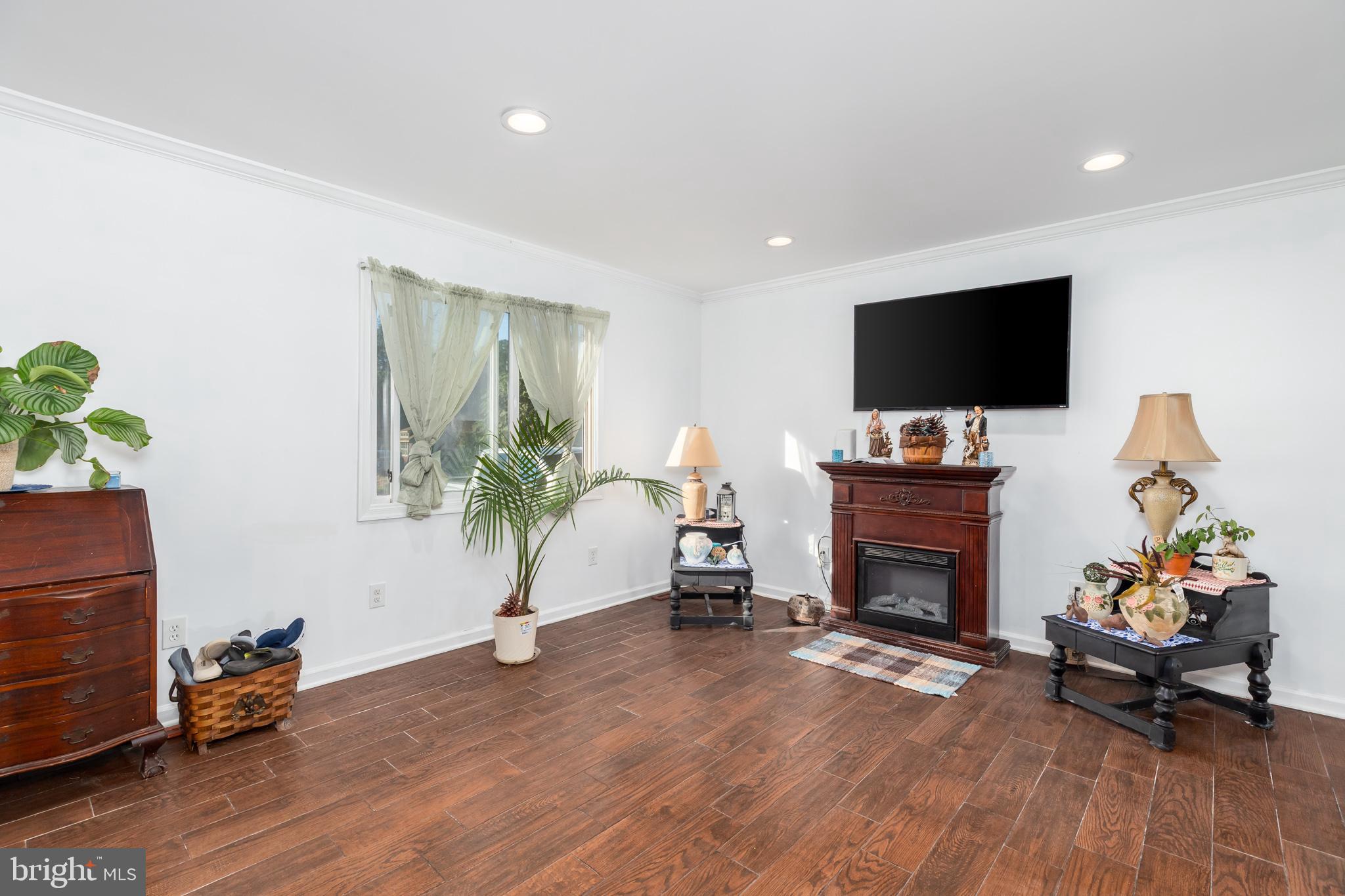 SUMTER POINT - Residential