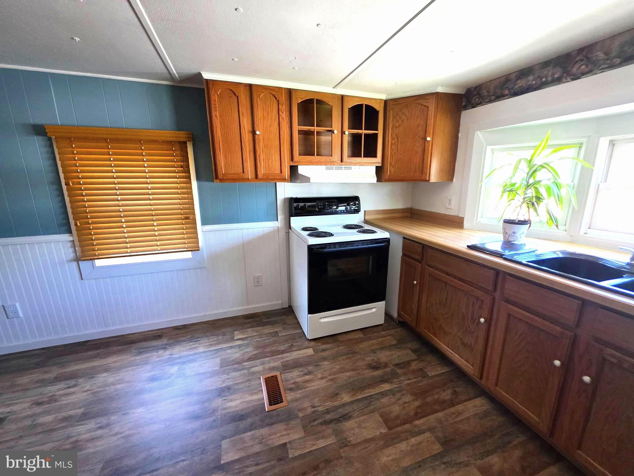 20 BRANCHWOOD DRIVE
