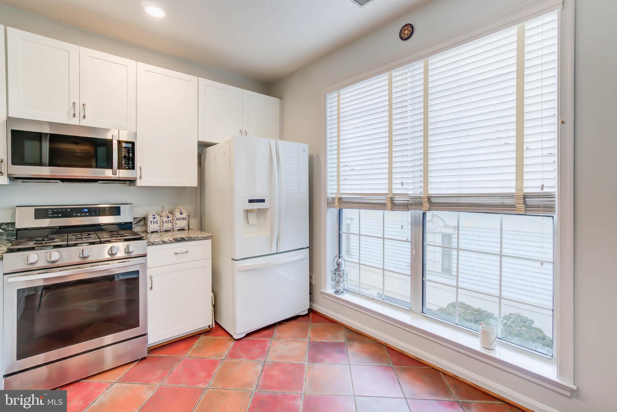 KINGSGATE - Residential Lease