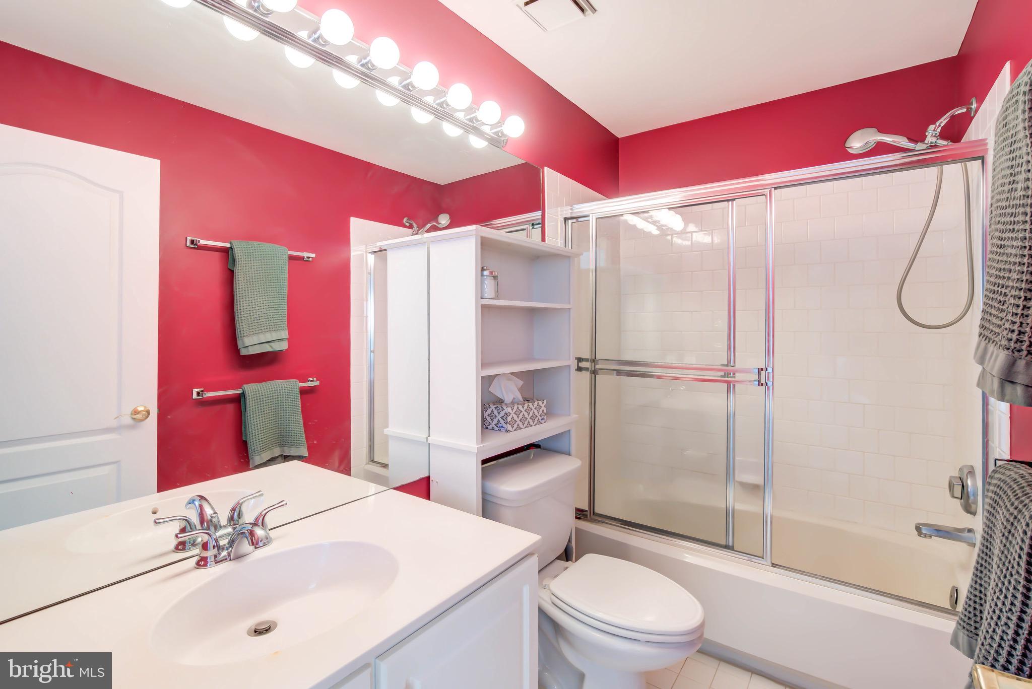 KINGSGATE - Residential Lease