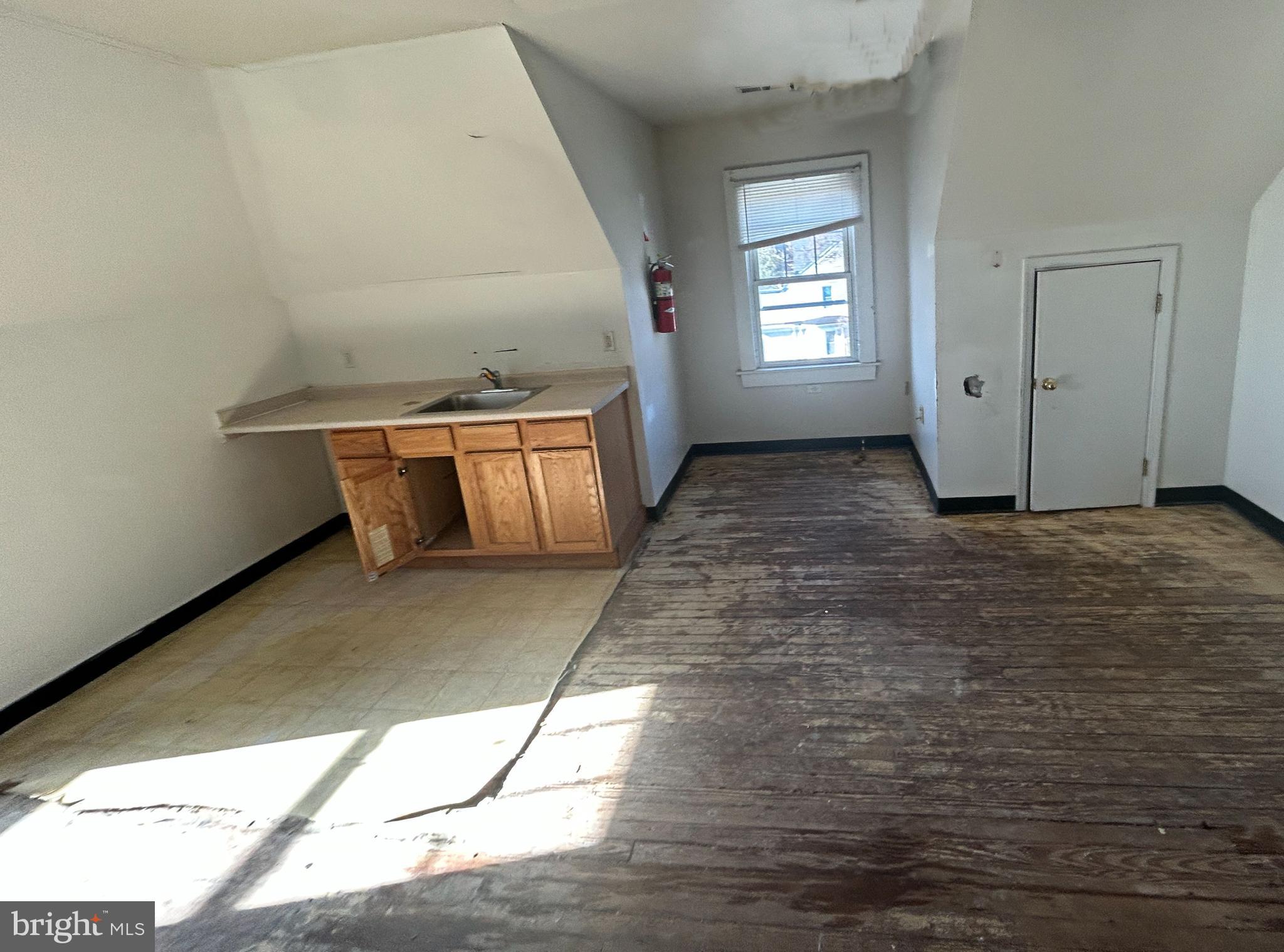 HOWARD PARK - Residential