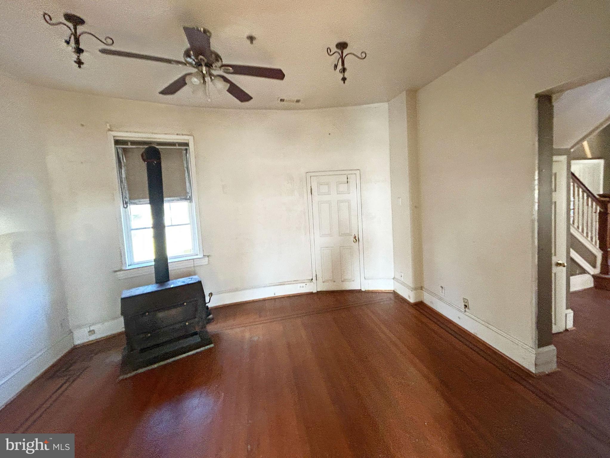 HOWARD PARK - Residential