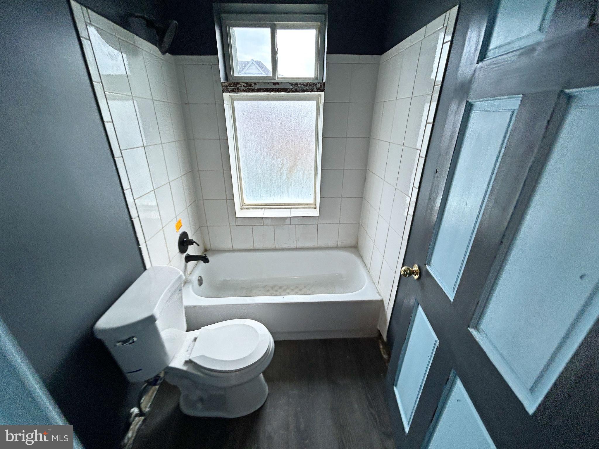 HOWARD PARK - Residential