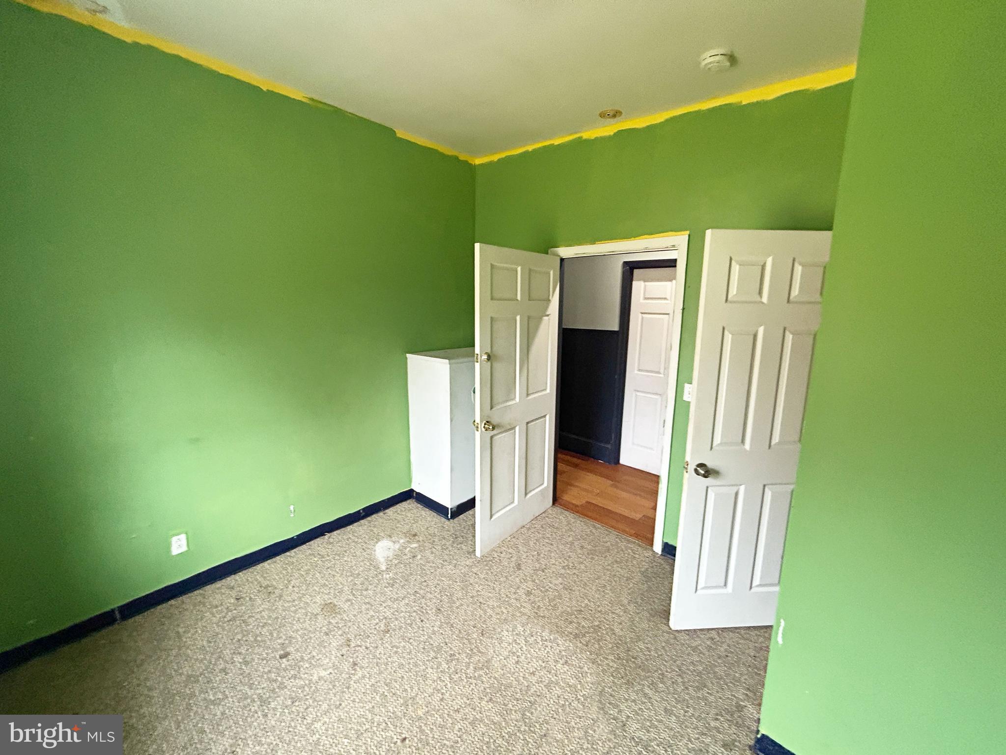 HOWARD PARK - Residential