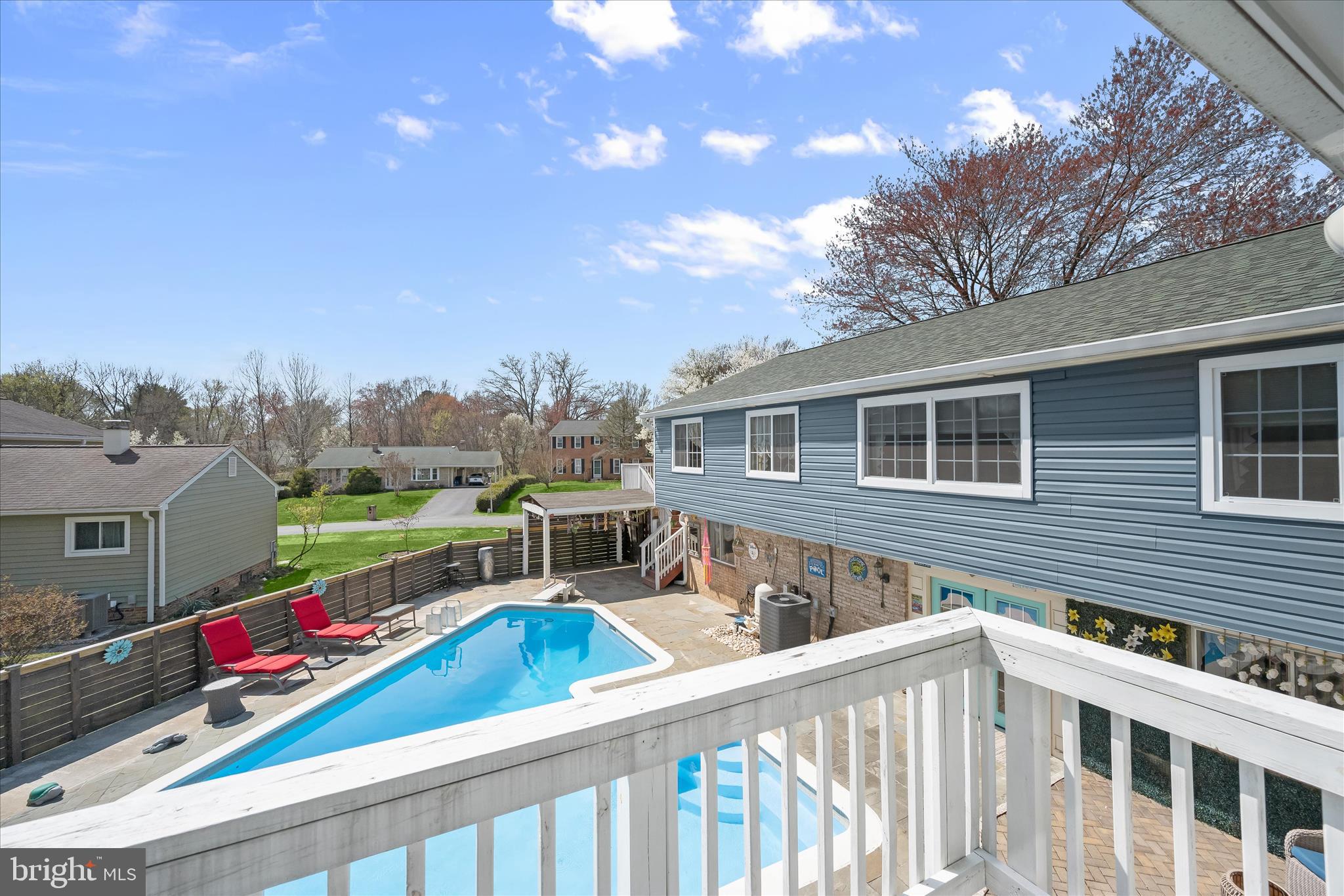 SILVER SPRING - Residential Income