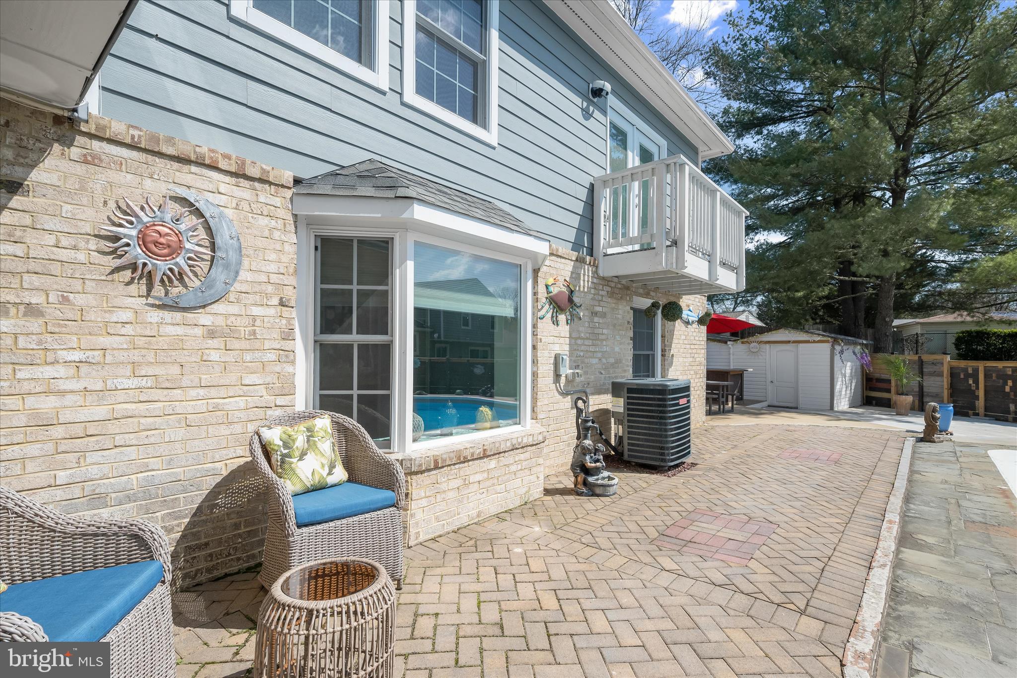 SILVER SPRING - Residential Income