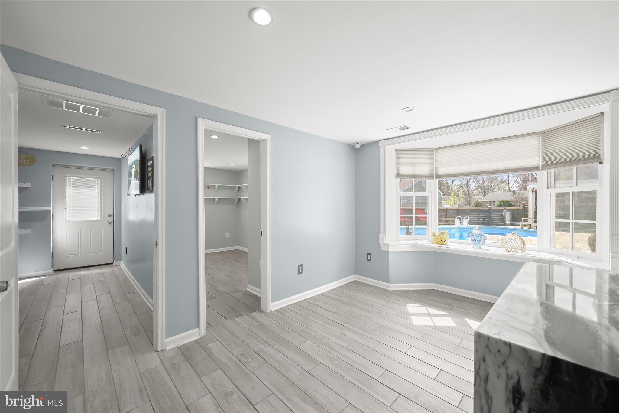 SILVER SPRING - Residential Income