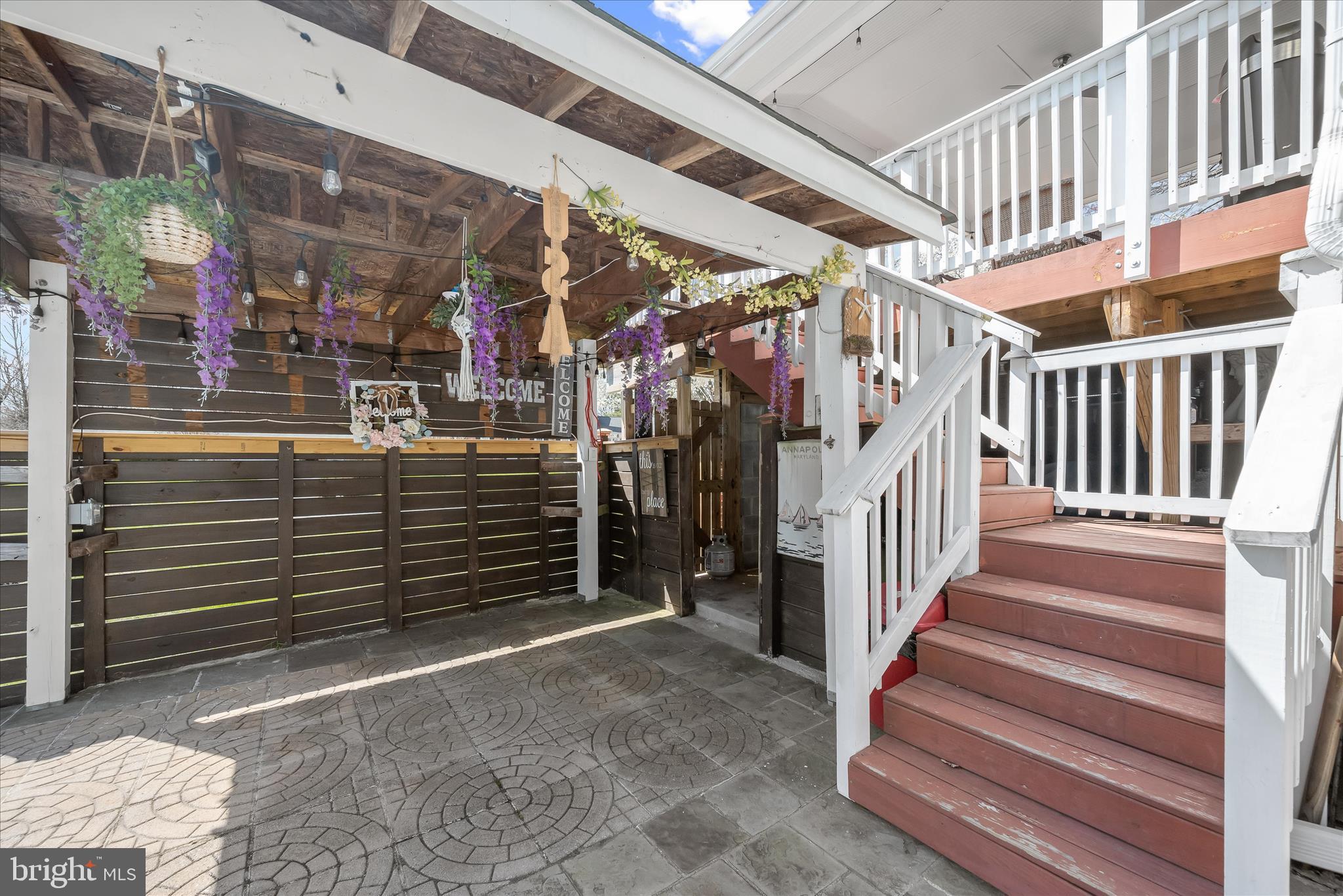 SILVER SPRING - Residential Income