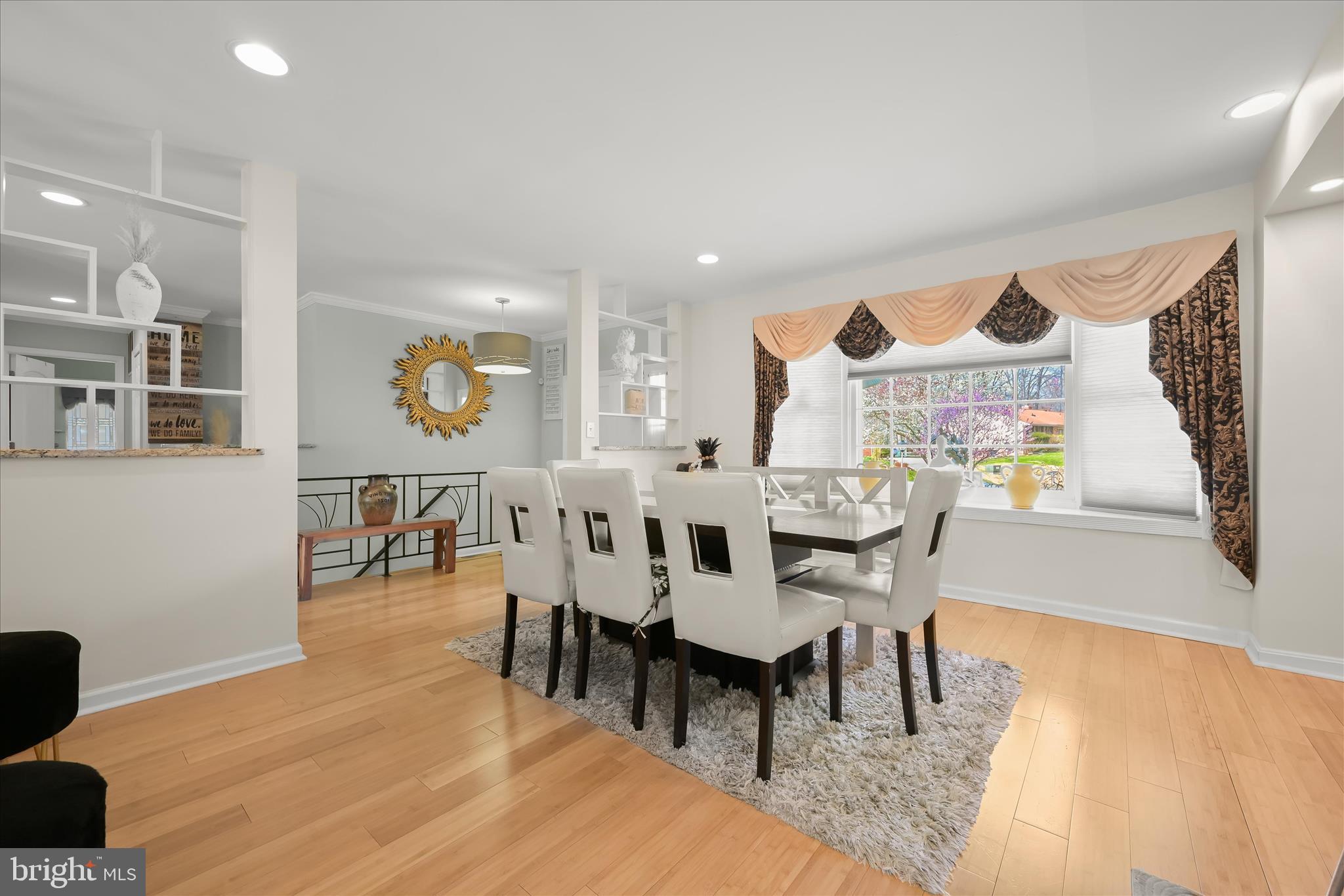 SILVER SPRING - Residential Income