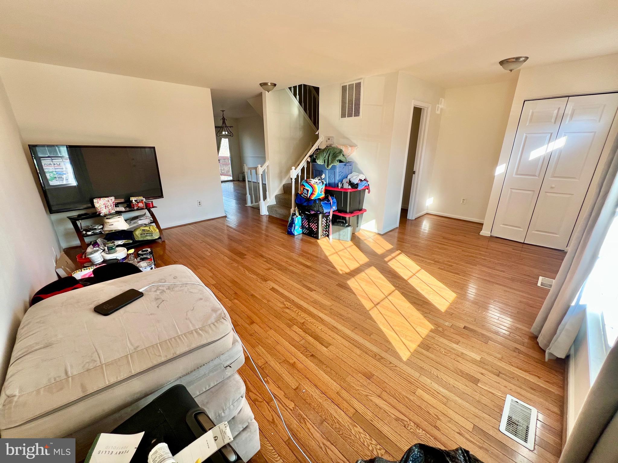 TOWNS OF FOREST HILLS - Residential