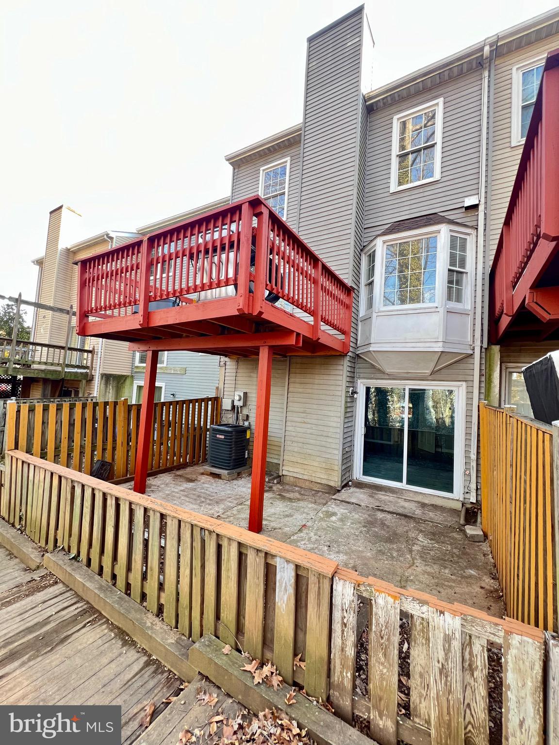 TOWNS OF FOREST HILLS - Residential