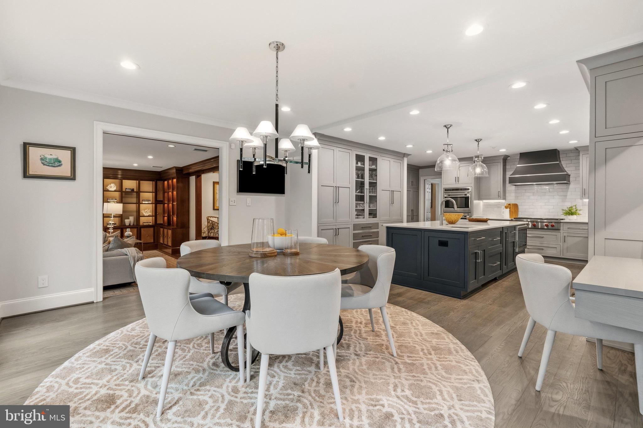 SPRING VALLEY - Residential