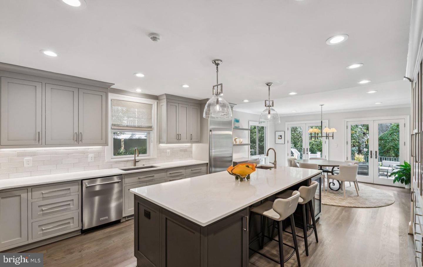 4956 QUEBEC STREET NW