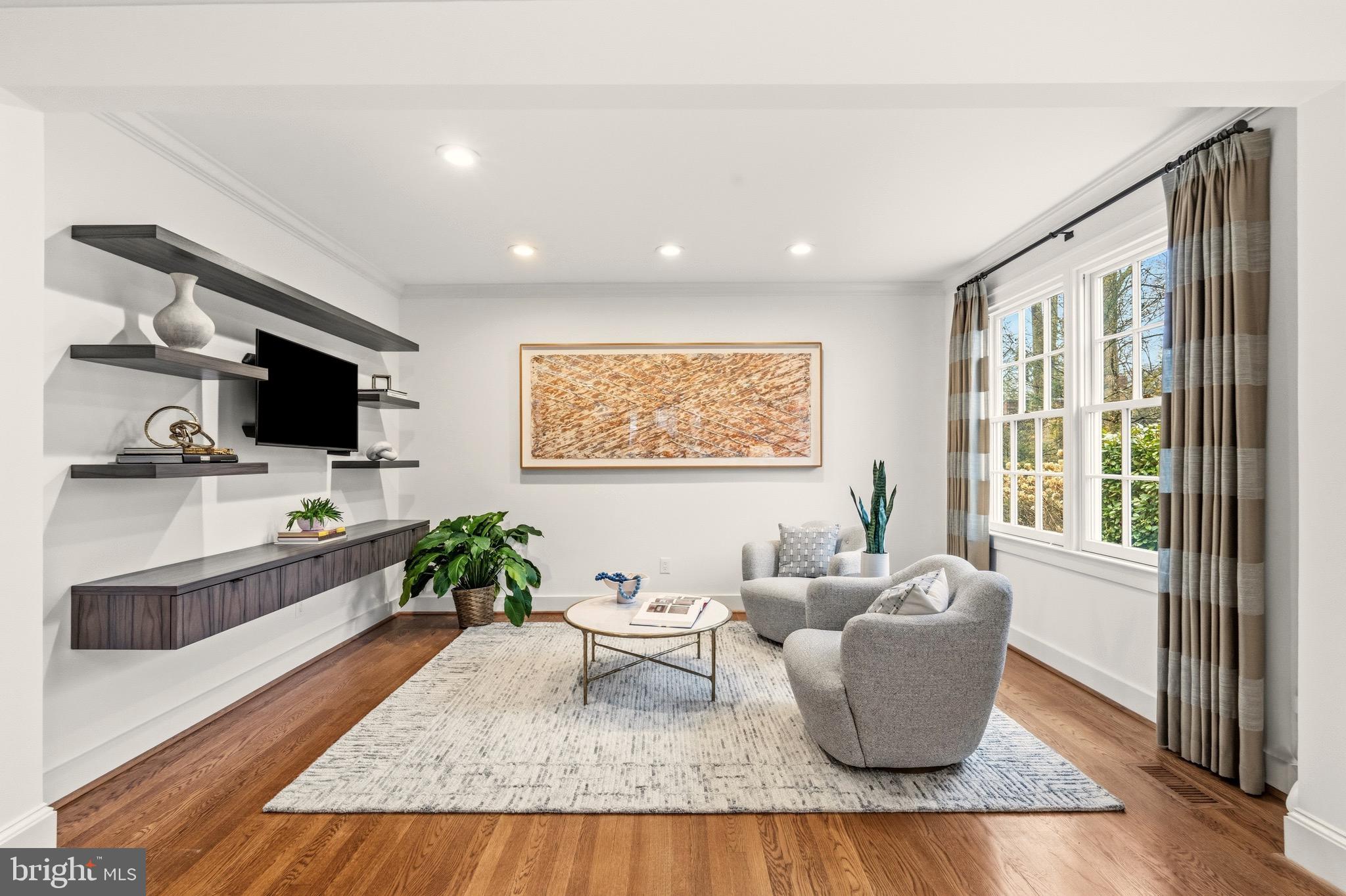 4956 QUEBEC STREET NW