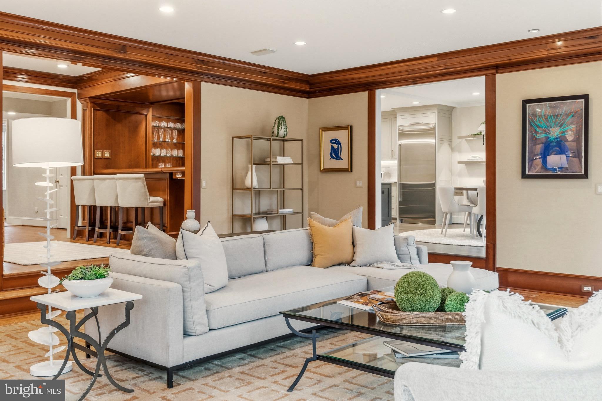 SPRING VALLEY - Residential