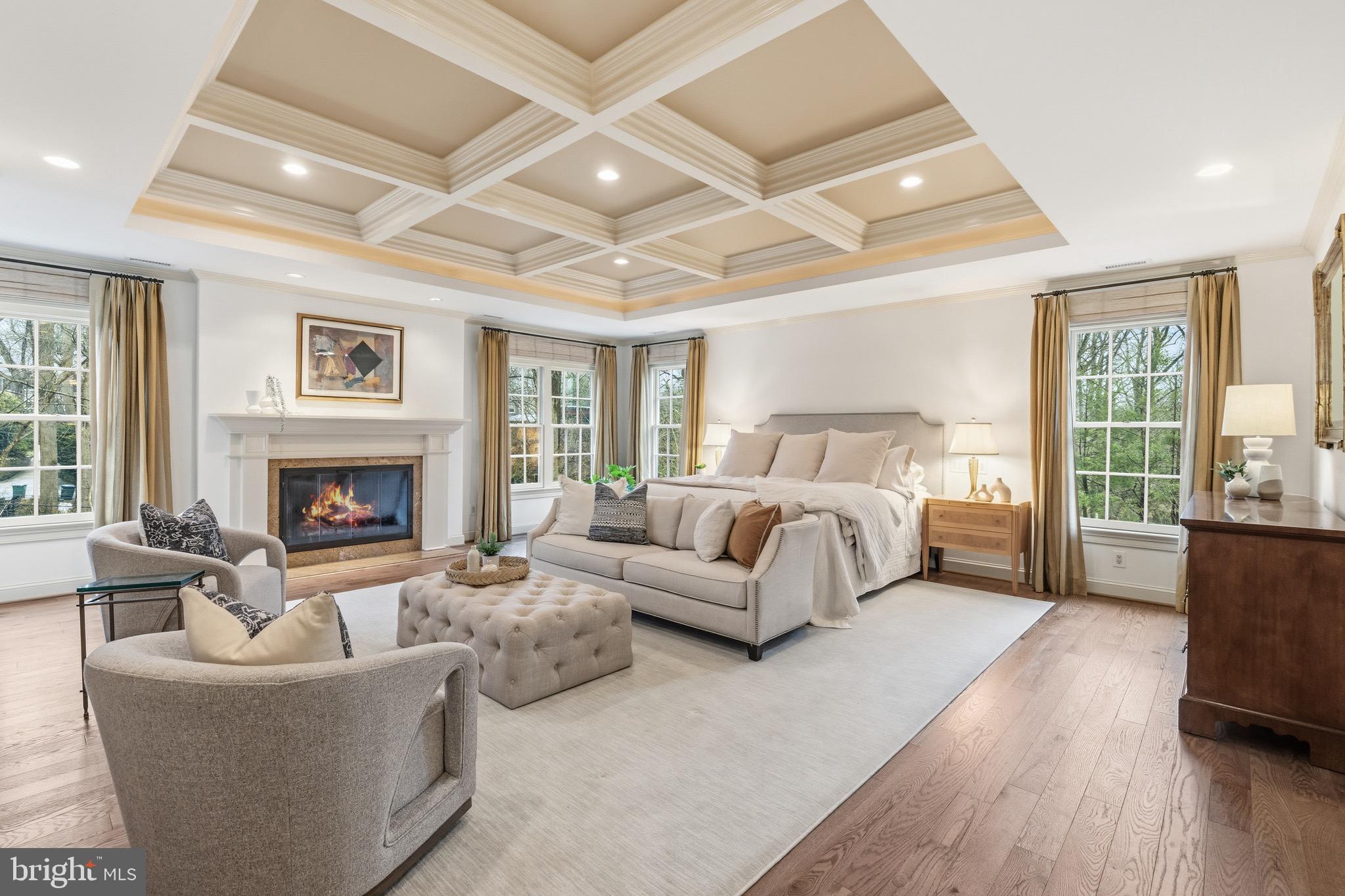 SPRING VALLEY - Residential
