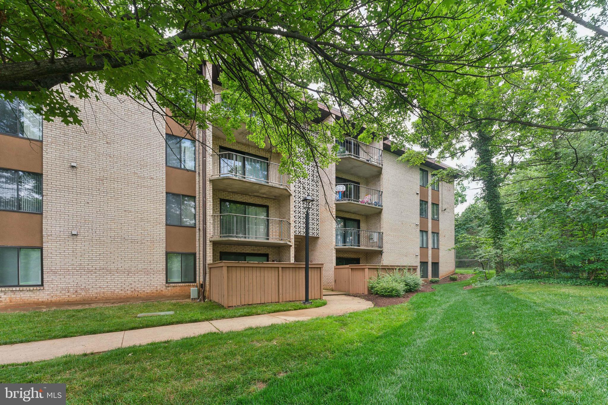 HUNTING RIDGE - Residential