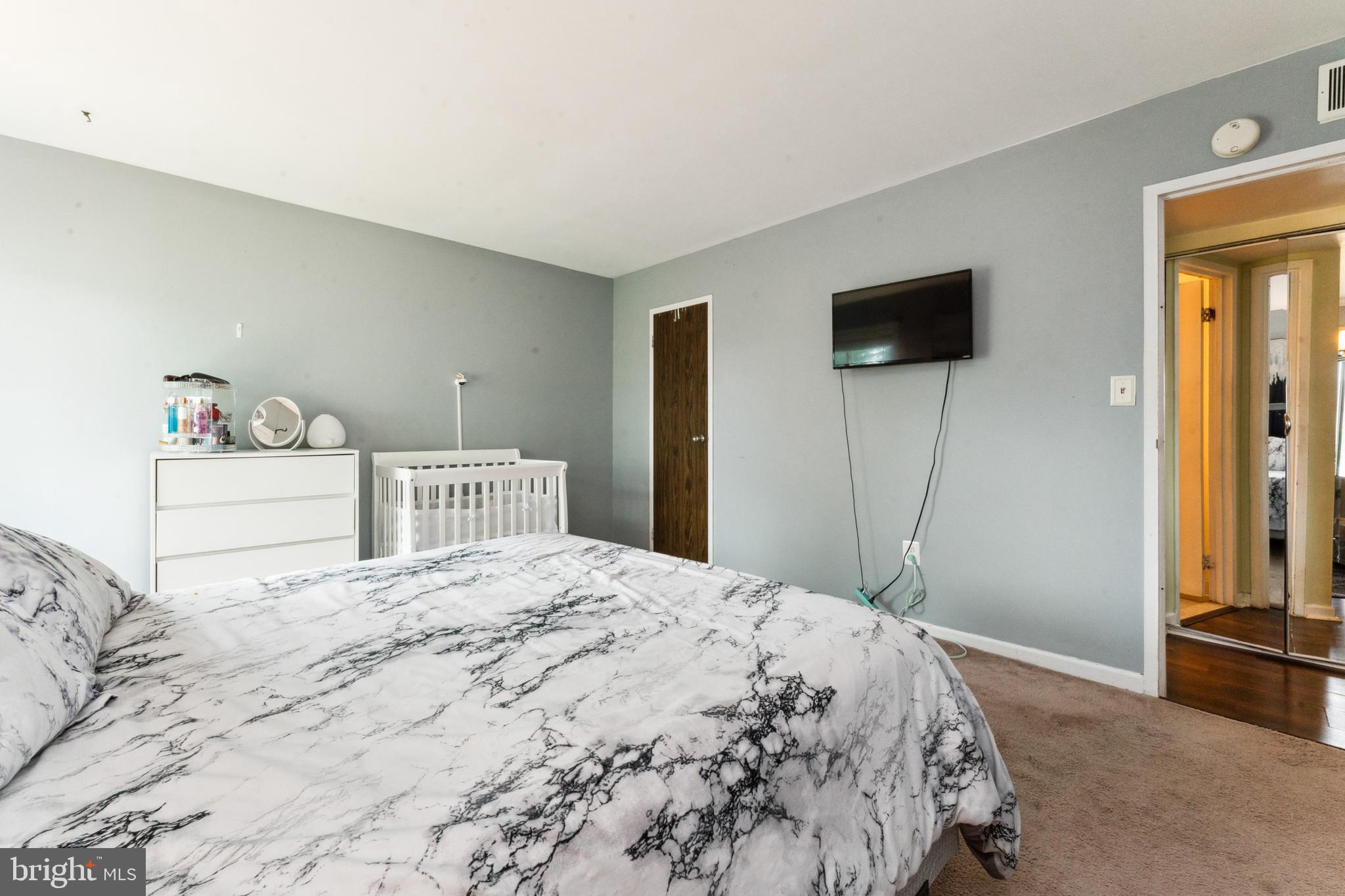 HUNTING RIDGE - Residential