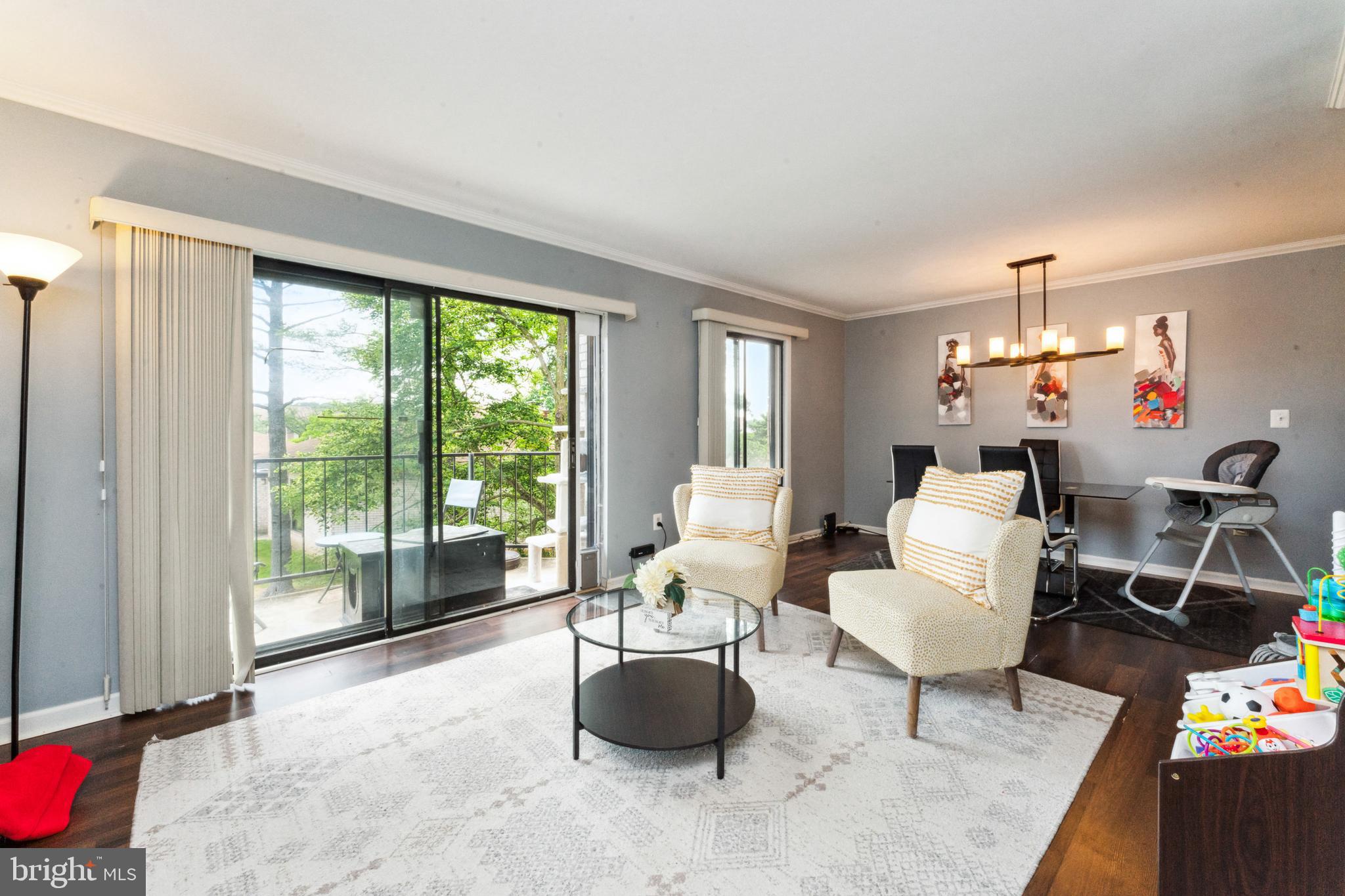 HUNTING RIDGE - Residential