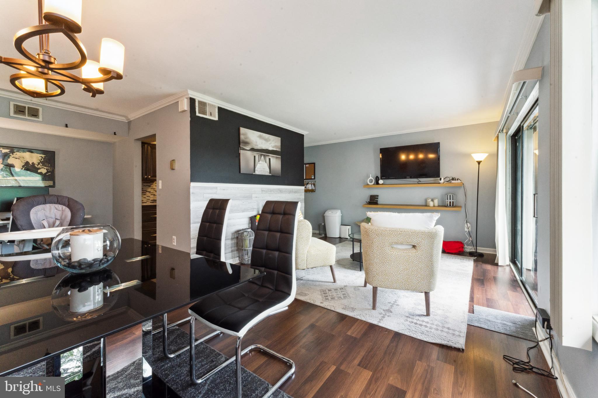 HUNTING RIDGE - Residential